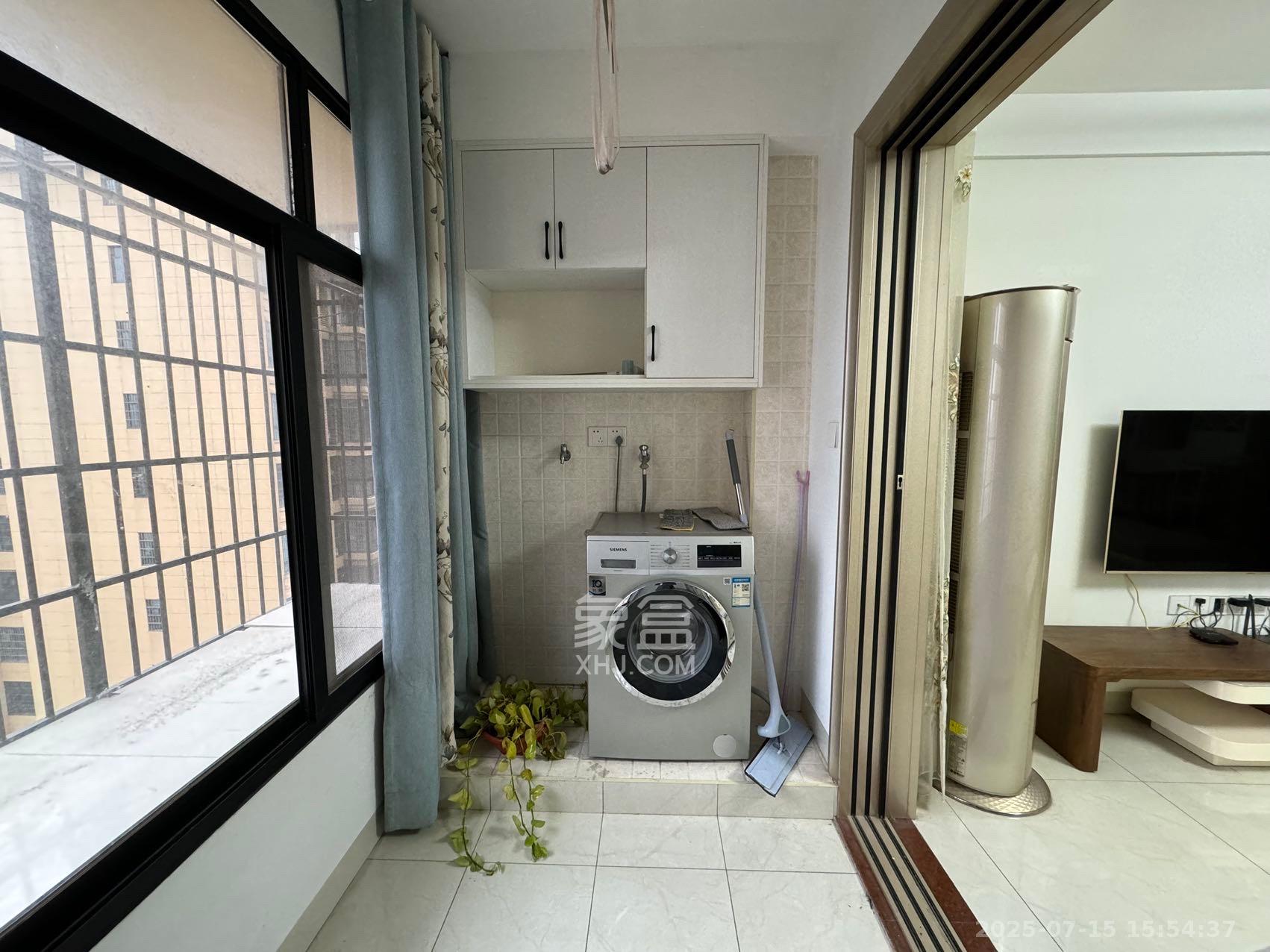 美江国际  2室2厅1卫   1600.00元/月室内图