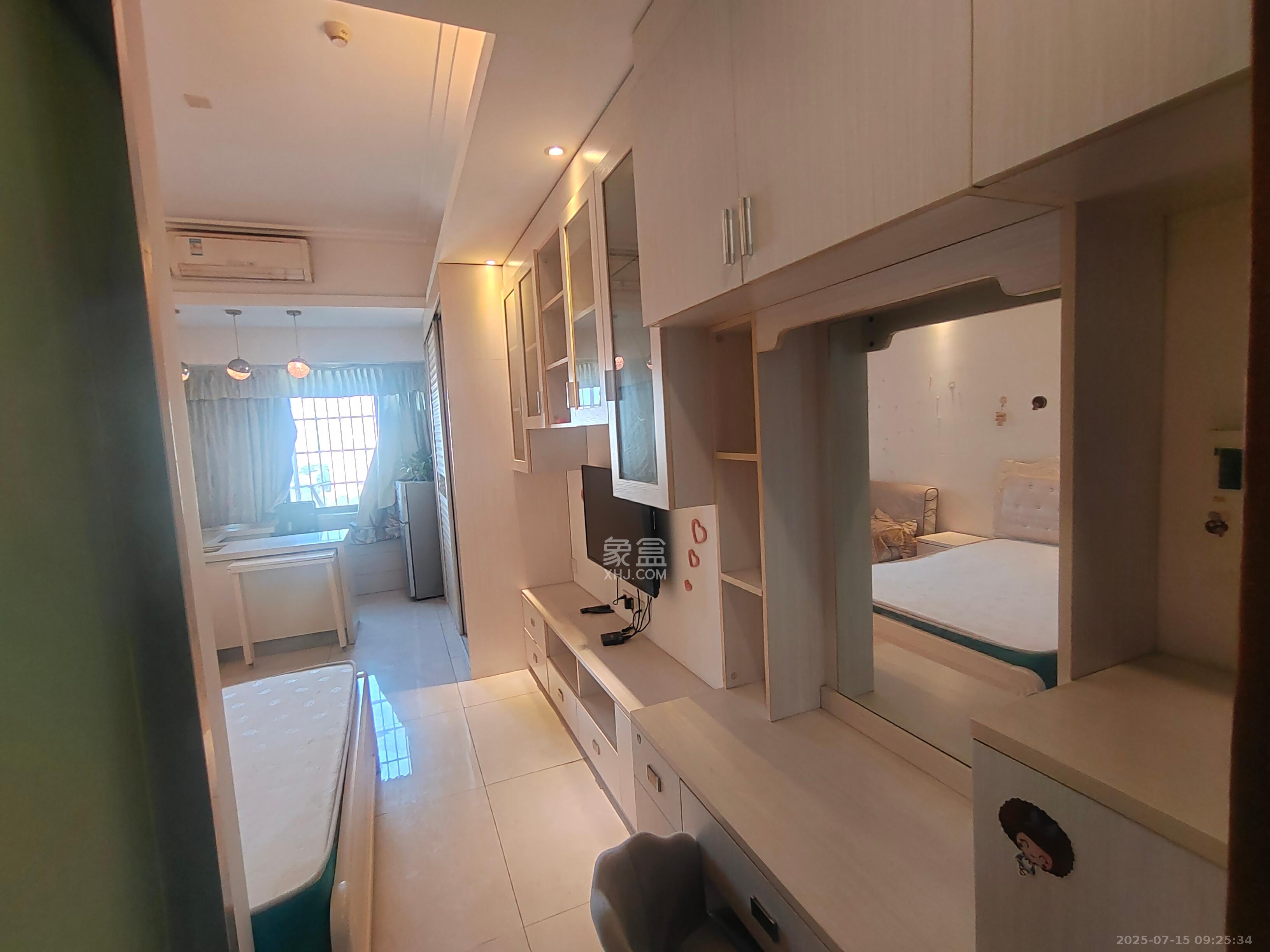 佐佑大厦  1室1厅1卫    1000.0元/月 佐佑大厦  1室1厅1卫    1000.0元/月室内图