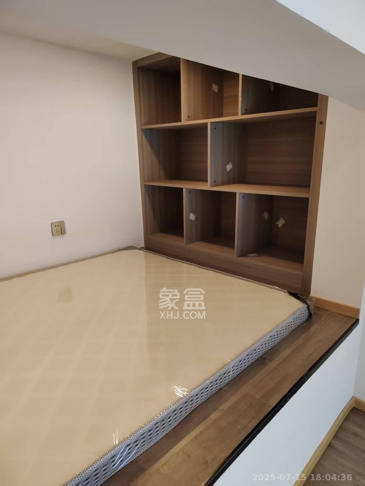 正荣梅溪紫阙台  2室1厅1卫   2400.00元/月室内图