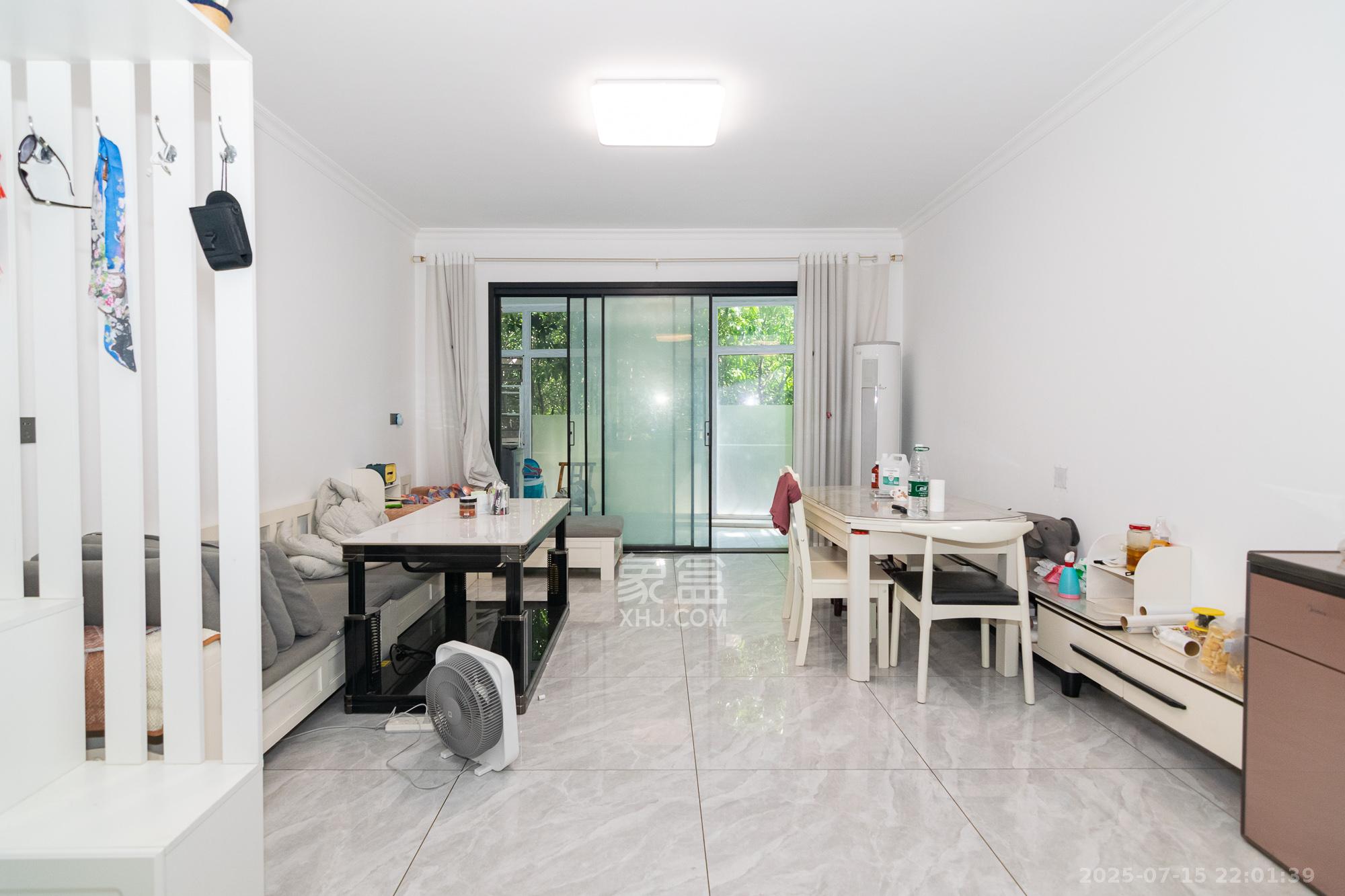 百合湖滨花园  1室2厅1卫    69.0万 百合湖滨花园  1室2厅1卫    69.0万