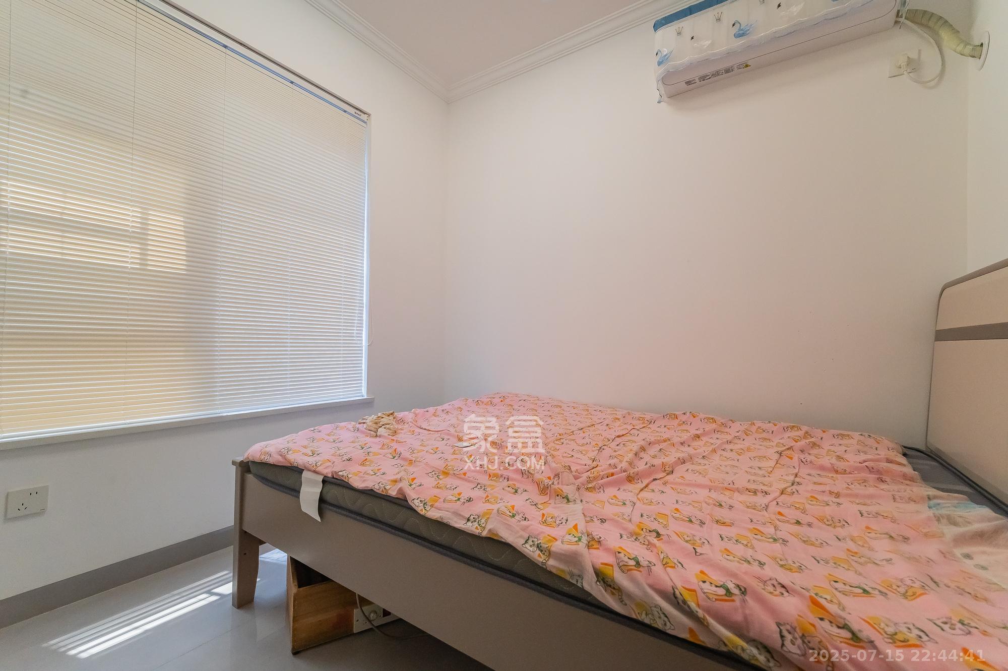 新城悦隽 3室2厅2卫 110.0万 新城悦隽 3室2厅2卫 110.0万卧室