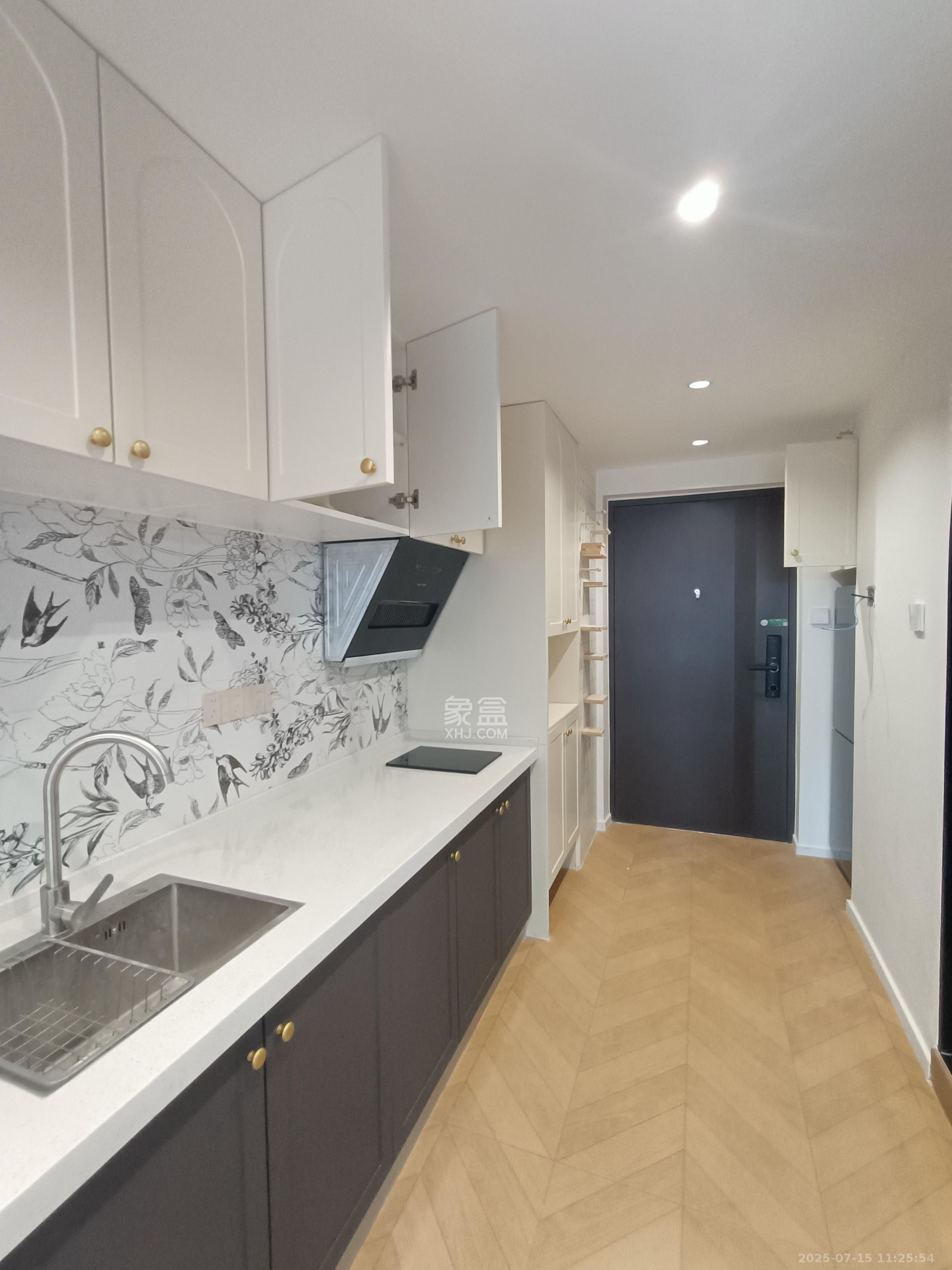 建发养云  2室1厅1卫    2700.0元/月 建发养云  2室1厅1卫    2700.0元/月室内图