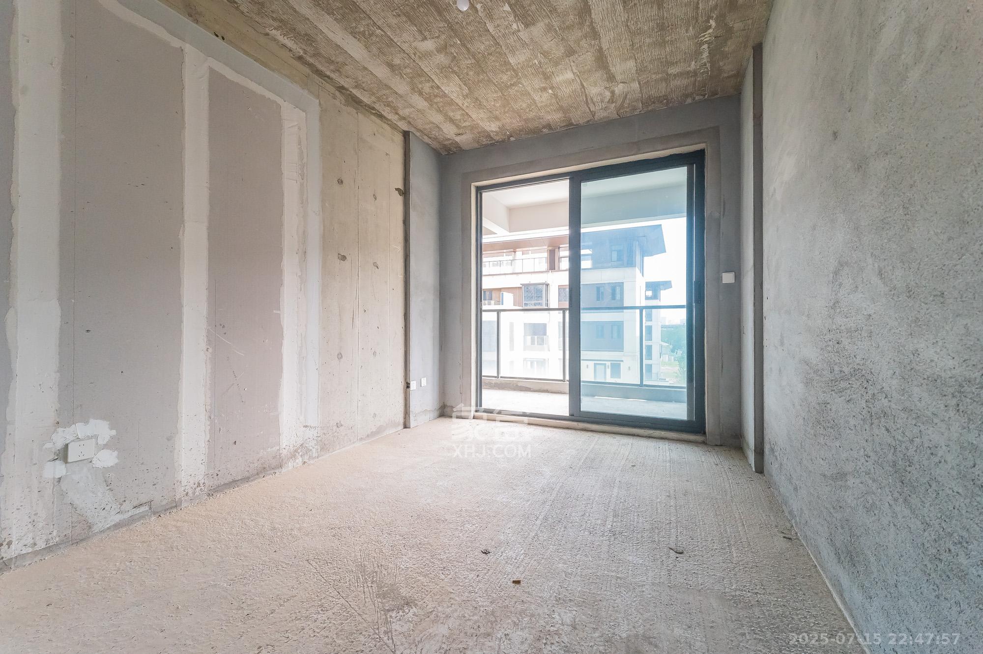 三一云谷  4室2厅3卫    240.0万 三一云谷  4室2厅3卫    240.0万其他