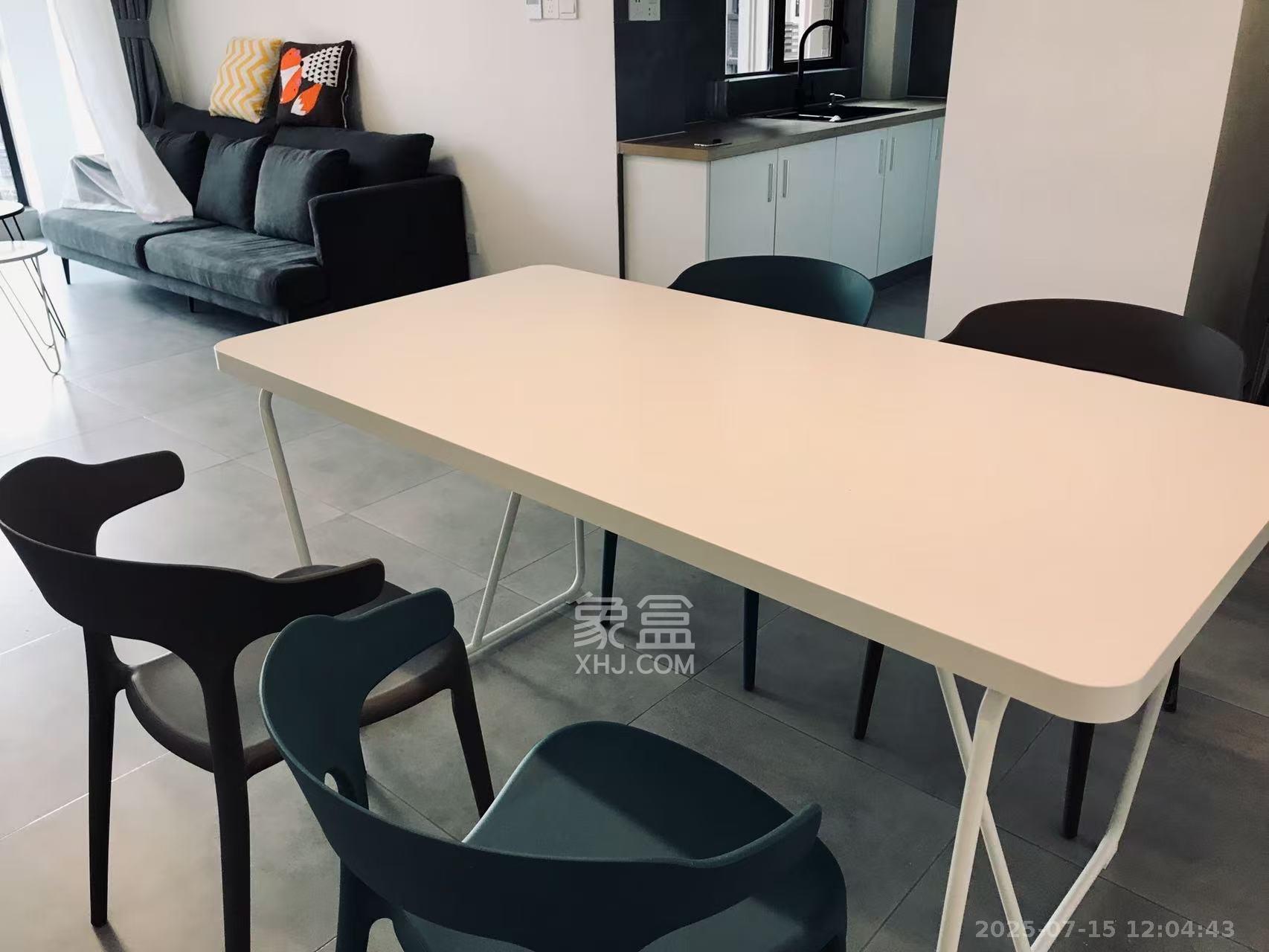 上园商住小区  3室1厅1卫   3200.00元/月