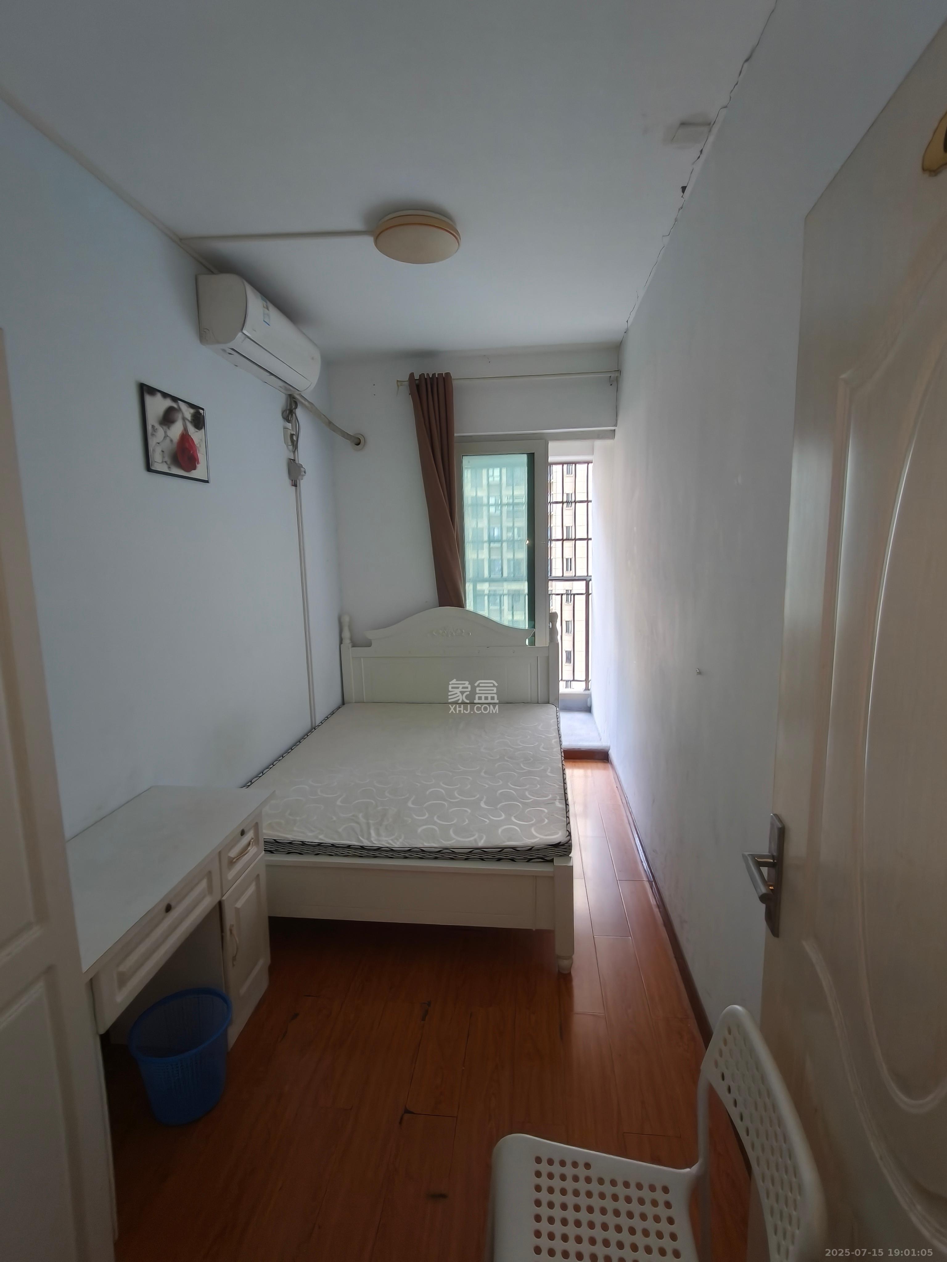 金科时代中心  1室0厅0卫    900.0元/月 金科时代中心  1室0厅0卫    900.0元/月室内图