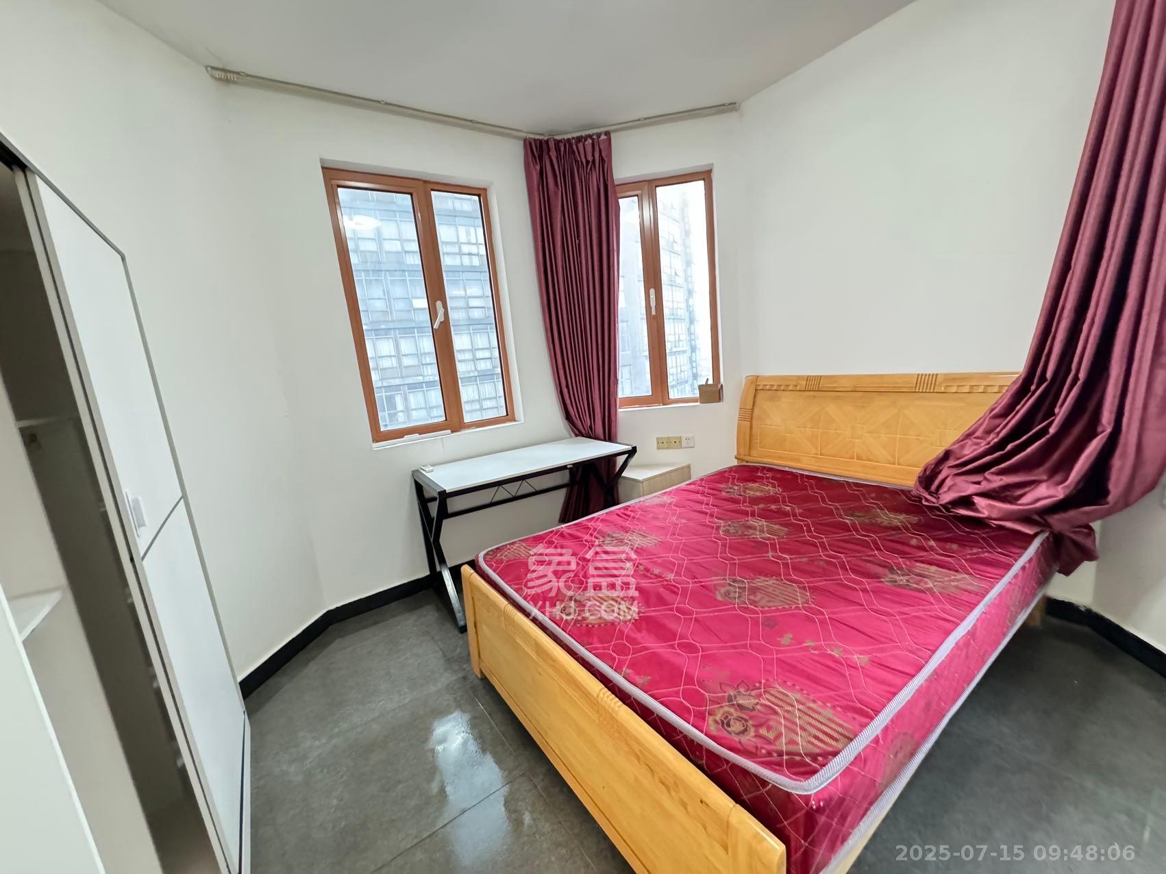 世嘉国际华城 2室2厅2卫 2500.0元/月 世嘉国际华城 2室2厅2卫 2500.0元/月室内图