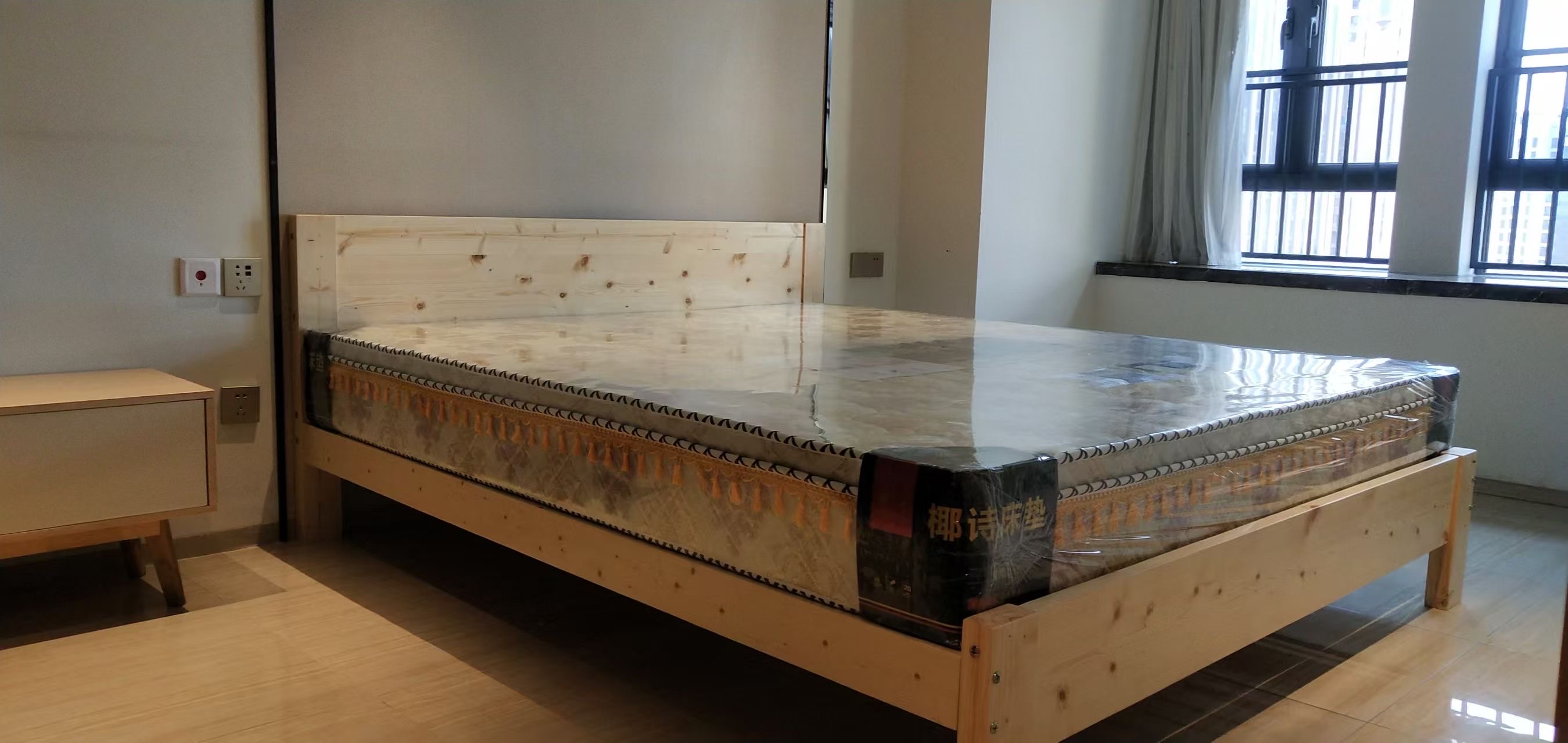 海航豪庭北苑 1室1厅1卫 2600.0元/月 海航豪庭北苑 1室1厅1卫 2600.0元/月室内图