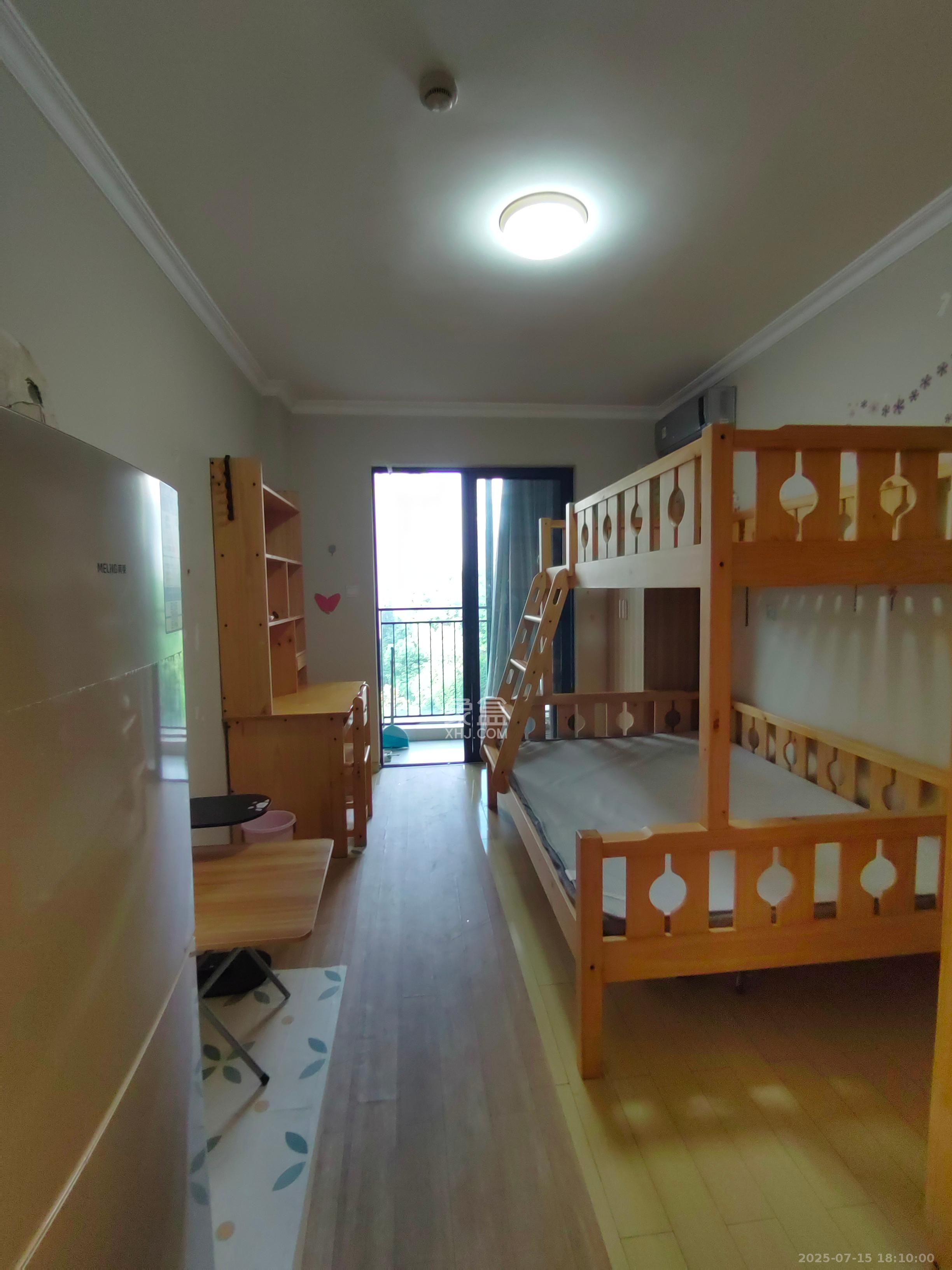 万科金域华府一期  1室0厅1卫    1100.0元/月 万科金域华府一期  1室0厅1卫    1100.0元/月