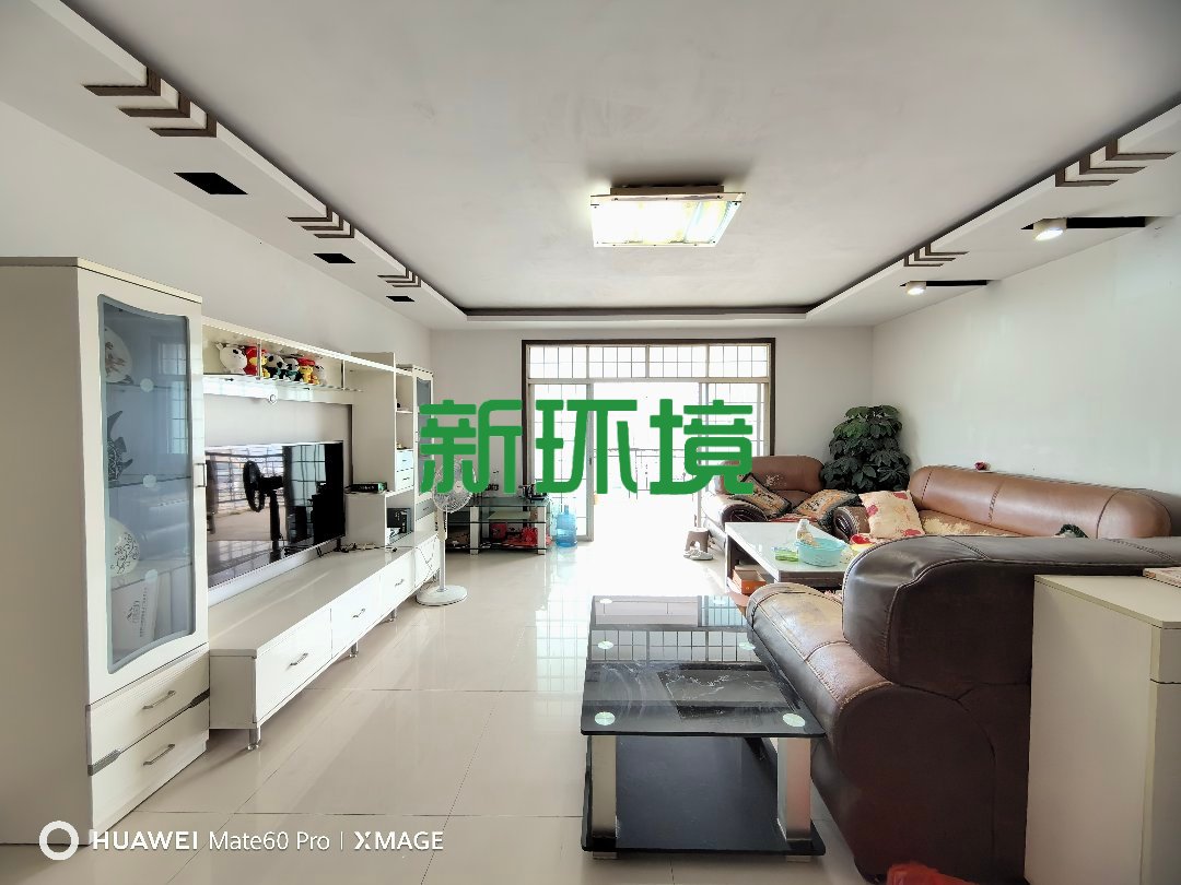 融苑小区  3室2厅2卫   43.80万