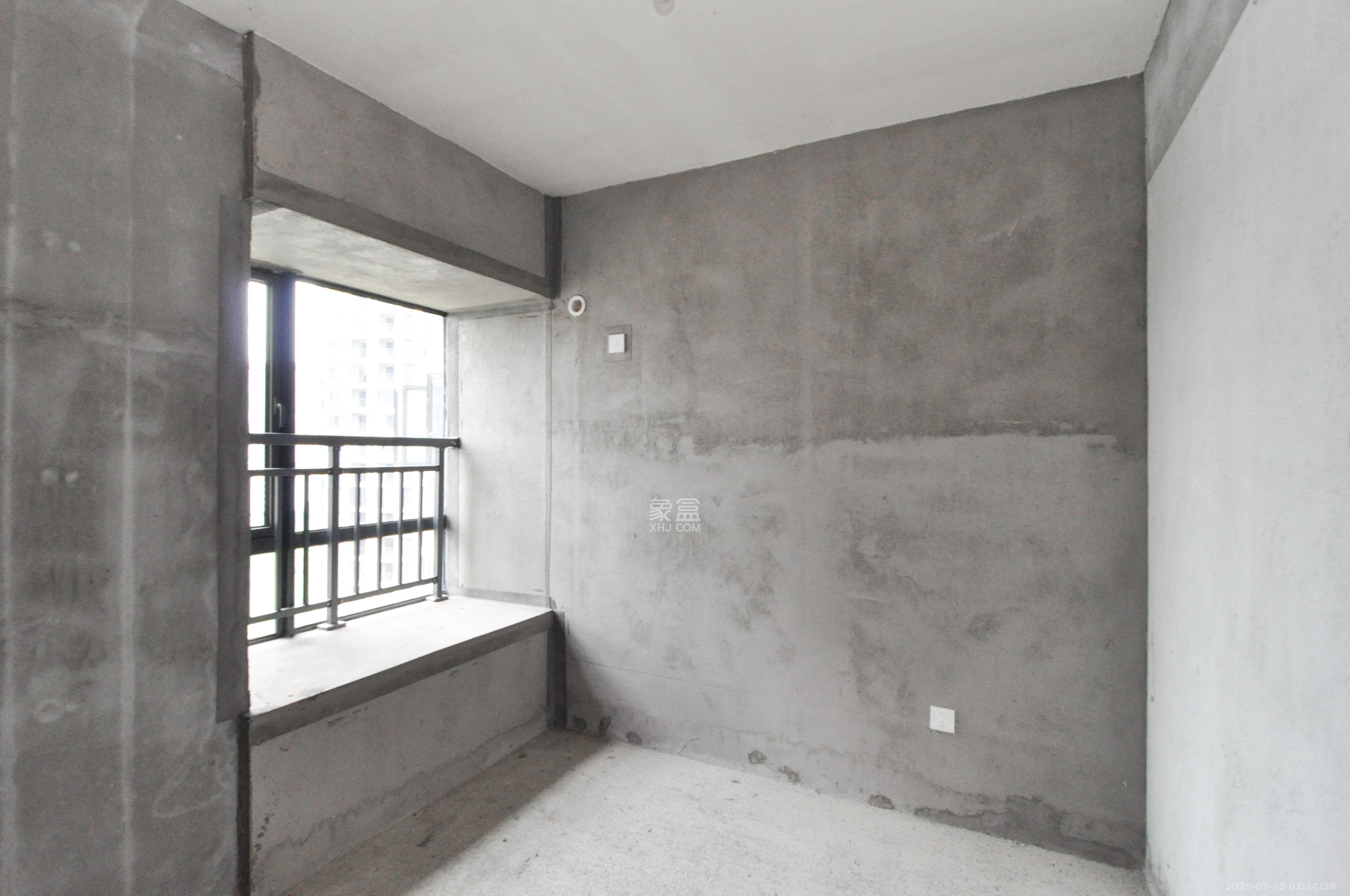 振业城四期  3室2厅2卫    135.0万 振业城四期  3室2厅2卫    135.0万其他