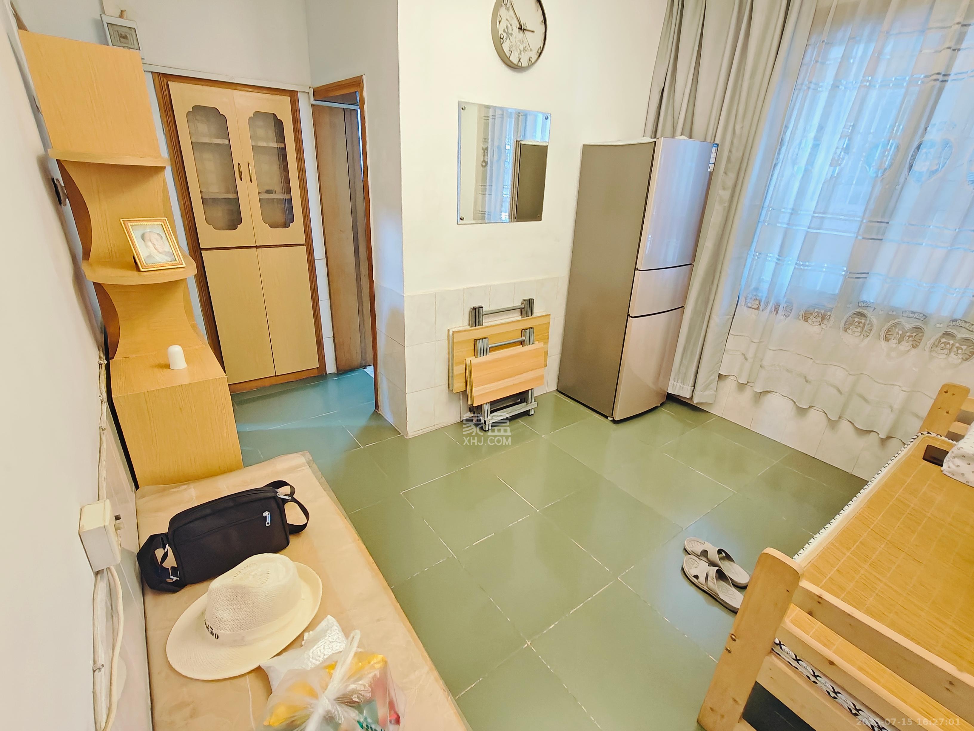 长郡花园  1室0厅0卫    3600.0元/月 长郡花园  1室0厅0卫    3600.0元/月