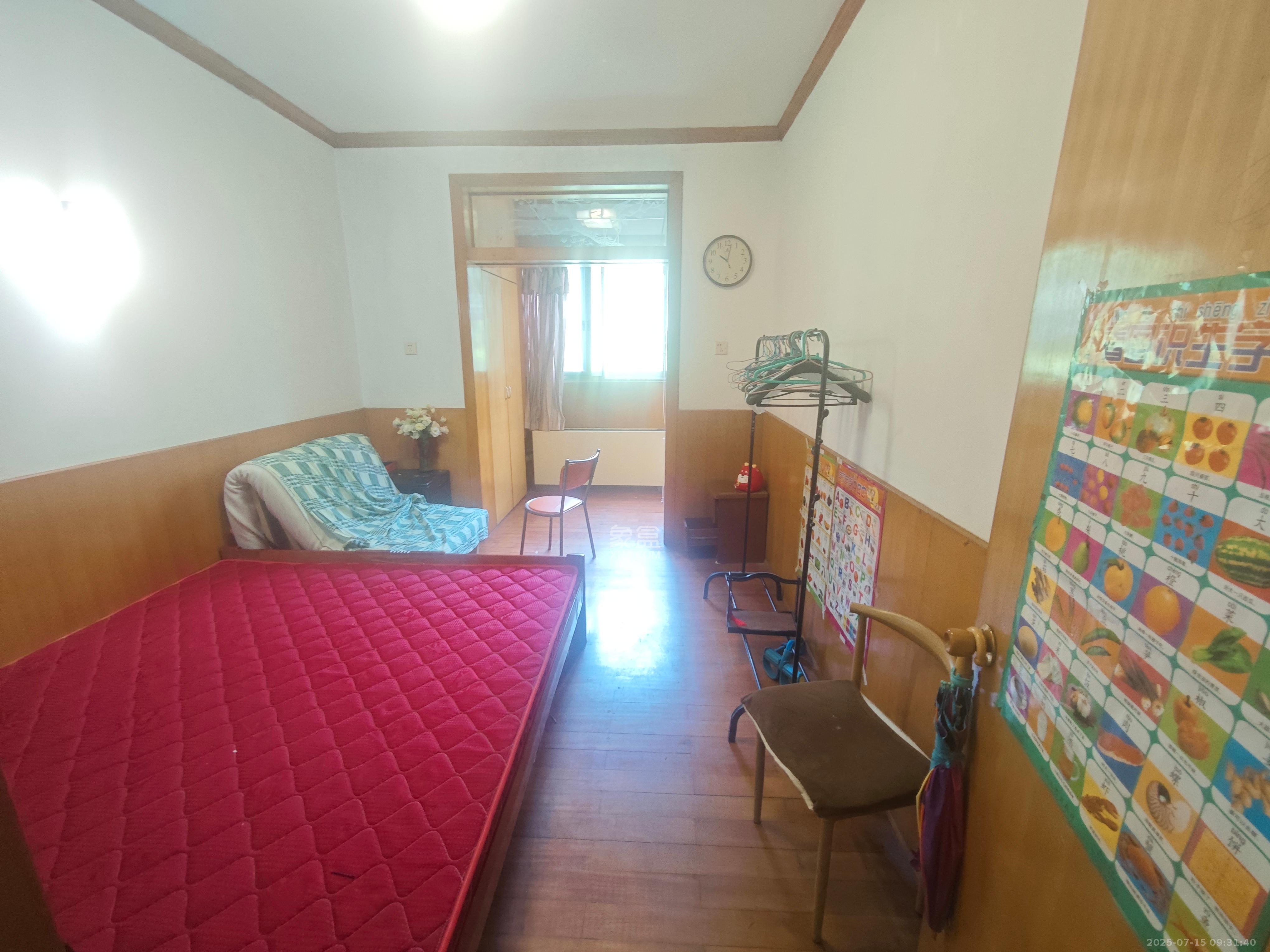 省人大常委会宿舍 2室2厅1卫 2800.0元/月 省人大常委会宿舍 2室2厅1卫 2800.0元/月室内图