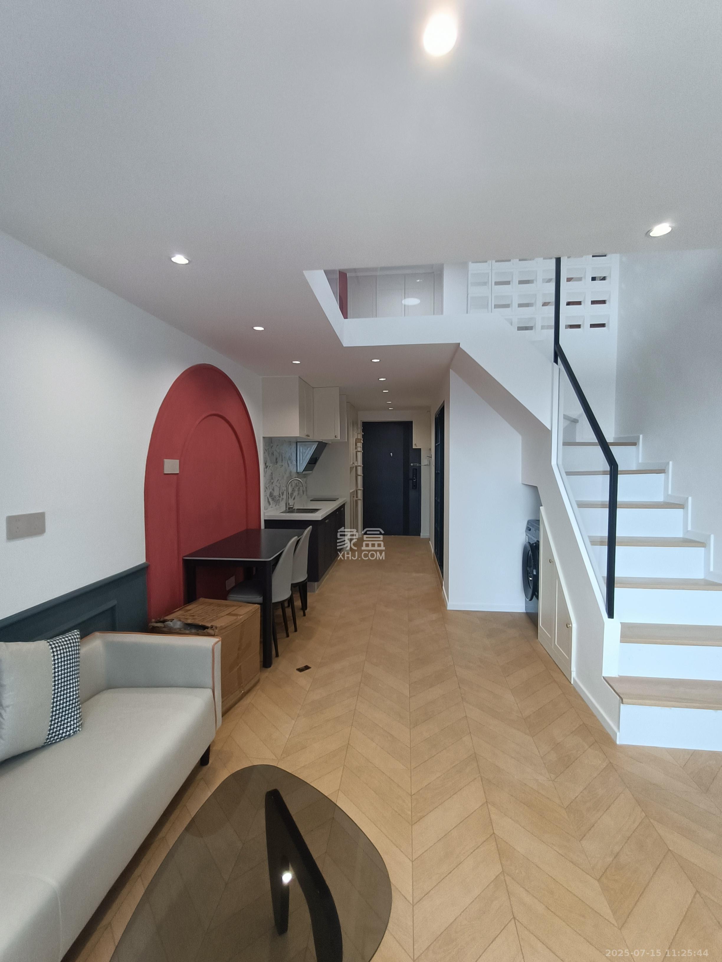 建发养云  2室1厅1卫    2700.0元/月 建发养云  2室1厅1卫    2700.0元/月室内图