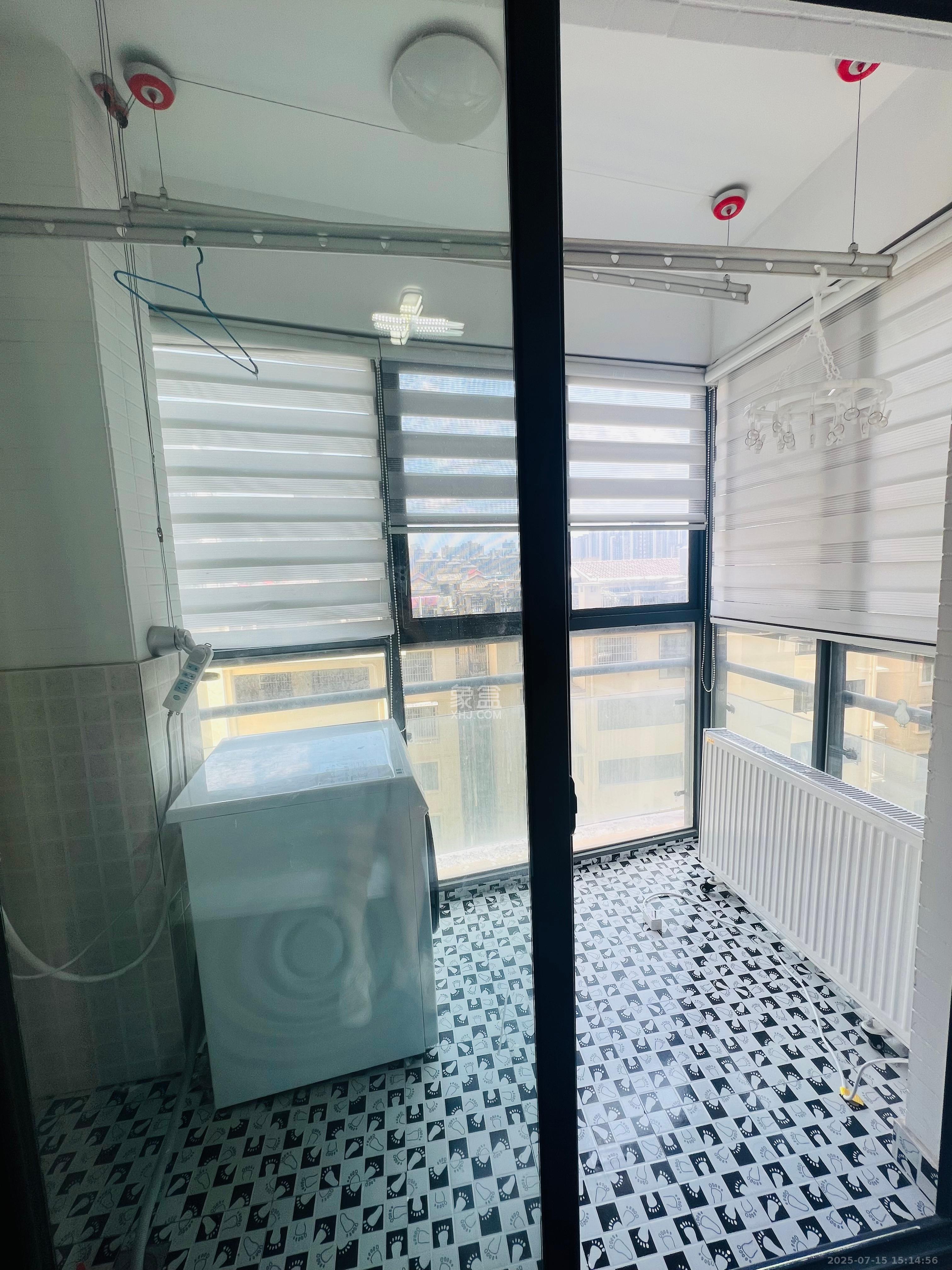 西城龙庭 2室2厅1卫 2600.0元/月 西城龙庭 2室2厅1卫 2600.0元/月室内图