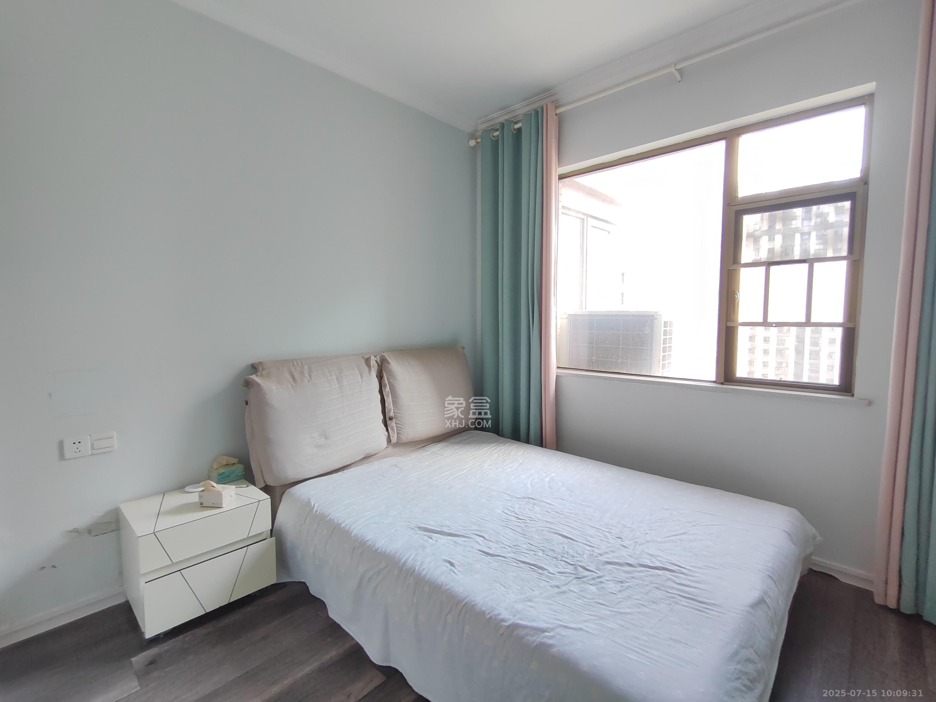 江山帝景雅典 3室2厅2卫 2500.0元/月 江山帝景雅典 3室2厅2卫 2500.0元/月室内图