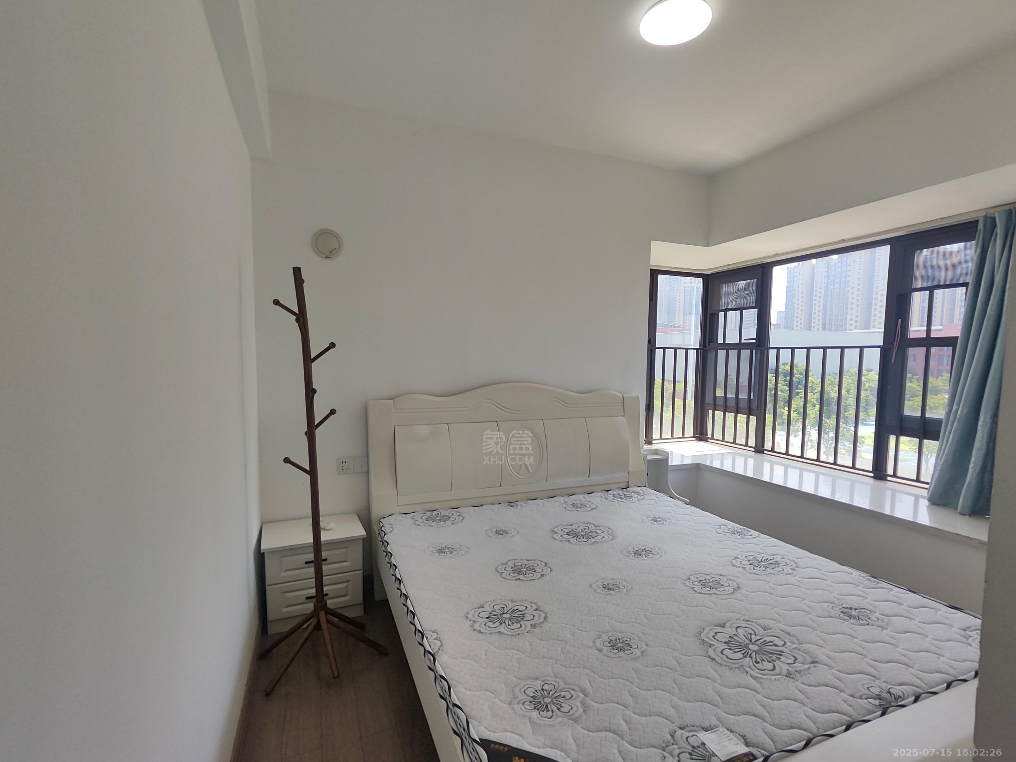 美的翰城  3室2厅2卫    2200.0元/月 美的翰城  3室2厅2卫    2200.0元/月室内图