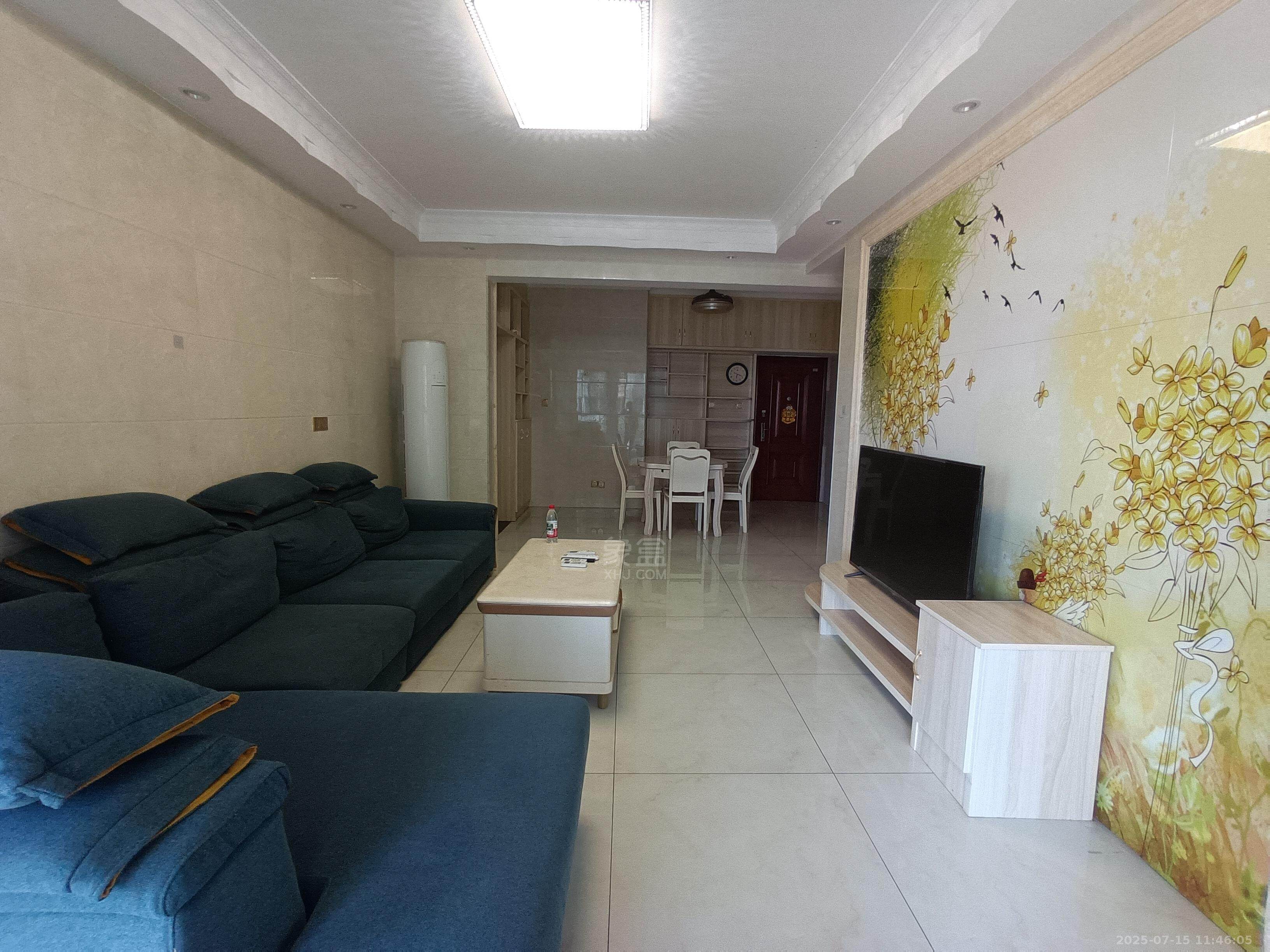 泰山一号 2室2厅1卫 1500.0元/月 泰山一号 2室2厅1卫 1500.0元/月室内图