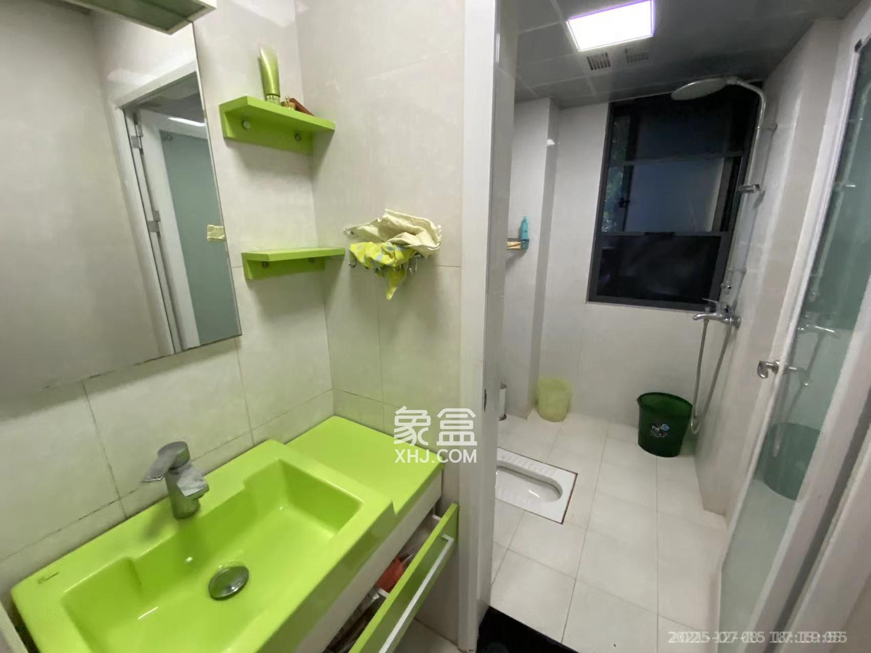 卓越蔚蓝海岸二期 4室2厅2卫 3000.0元/月 卓越蔚蓝海岸二期 4室2厅2卫 3000.0元/月室内图