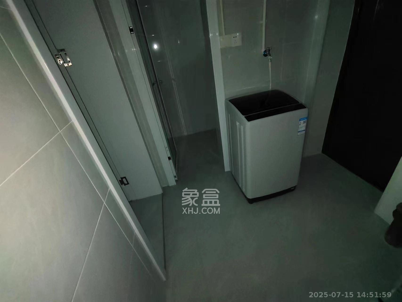 湘仪家园  1室1厅1卫    1300.0元/月