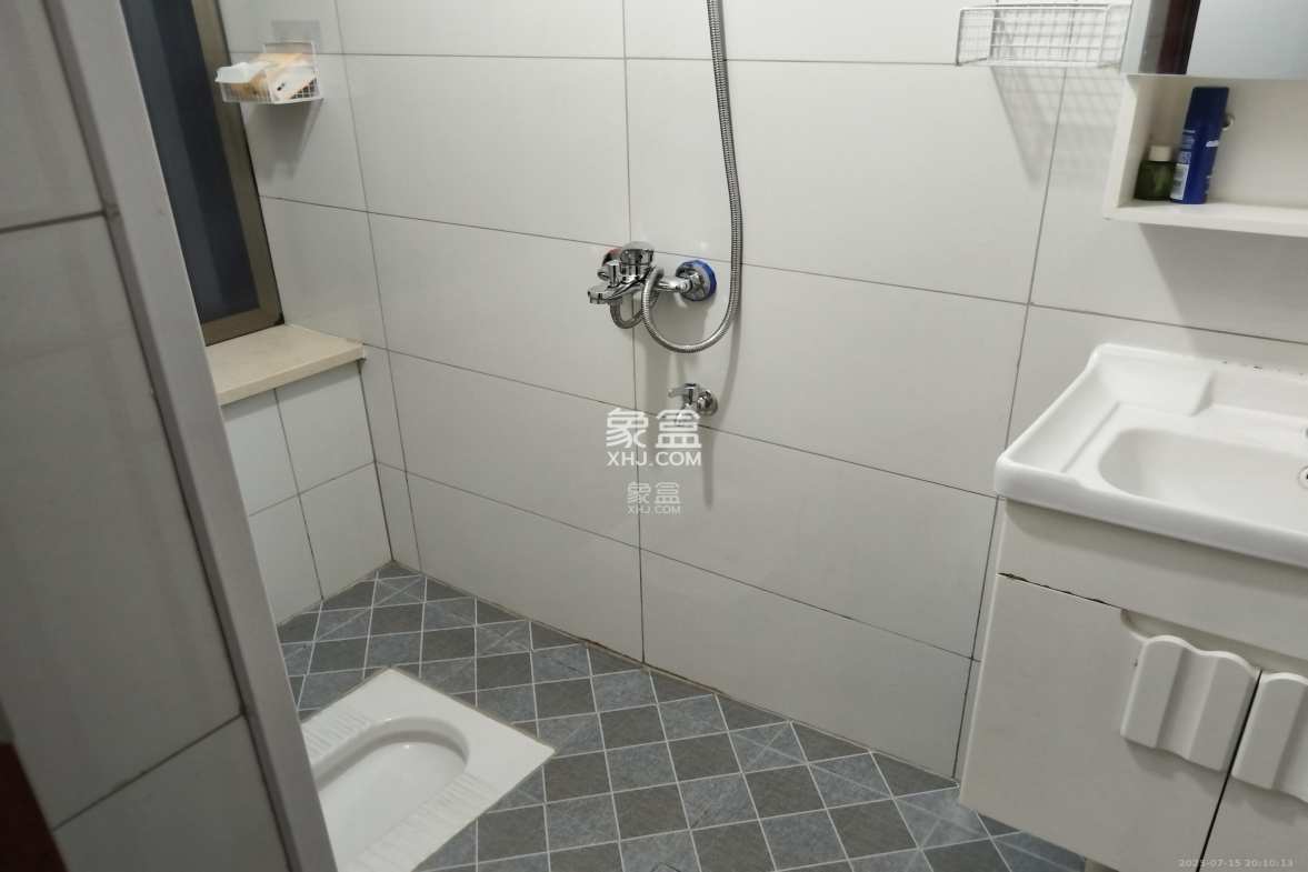 黄泥塘小区  1室1厅1卫    1200.0元/月 黄泥塘小区  1室1厅1卫    1200.0元/月室内图