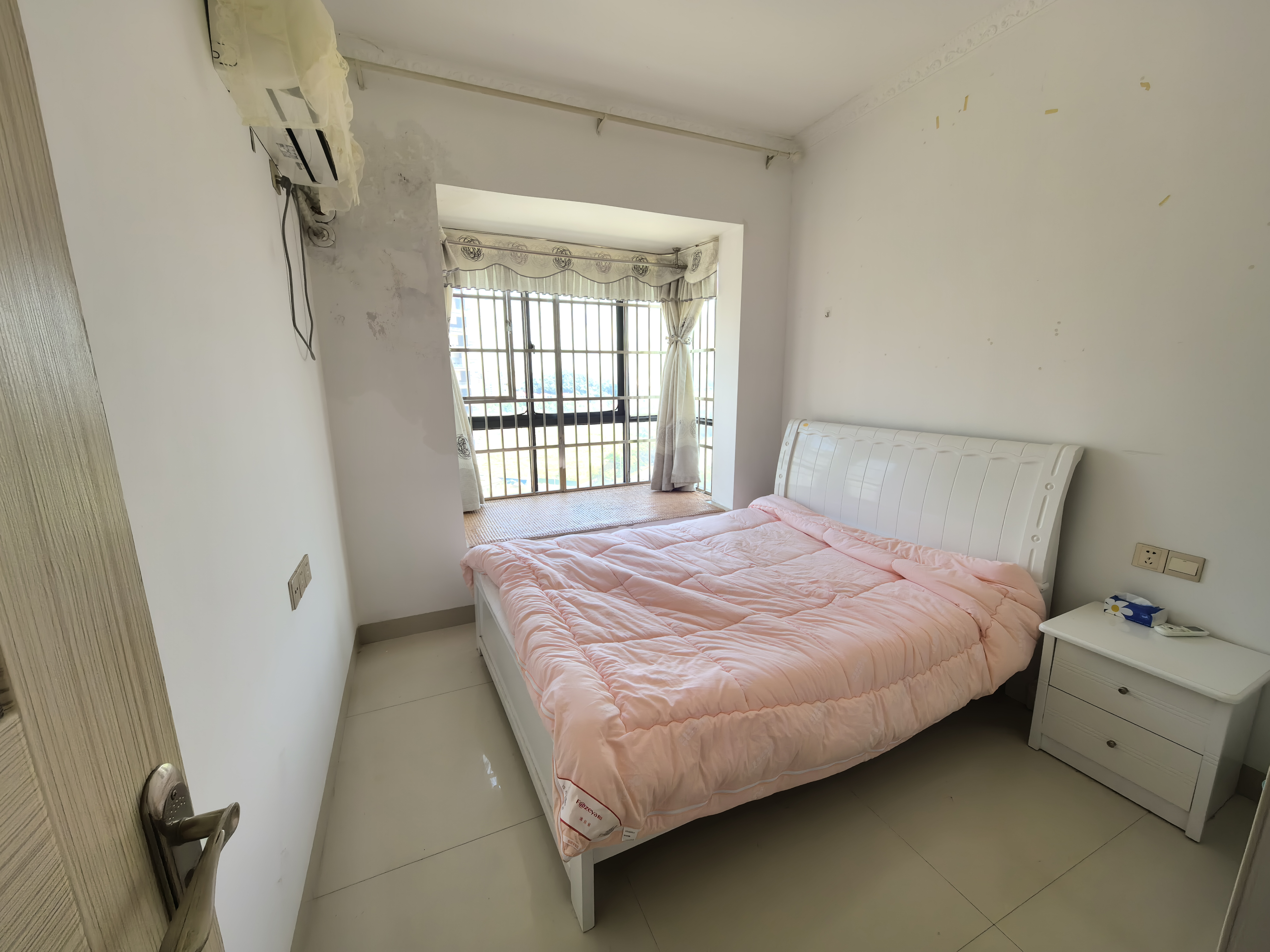 梓山湖领御 2室1厅1卫 1500.0元/月 梓山湖领御 2室1厅1卫 1500.0元/月室内图