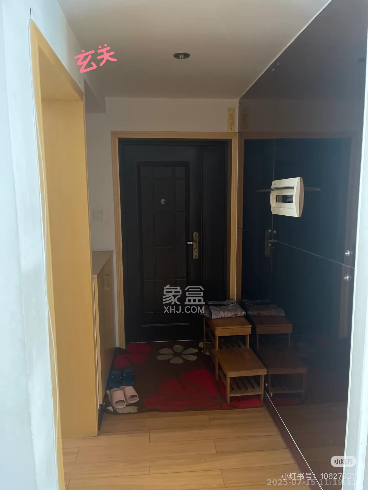 西子花苑  3室2厅2卫    3600.0元/月