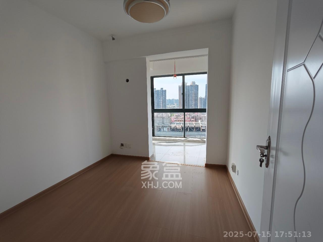 上东印象 4室2厅2卫 2800.0元/月 上东印象 4室2厅2卫 2800.0元/月室内图