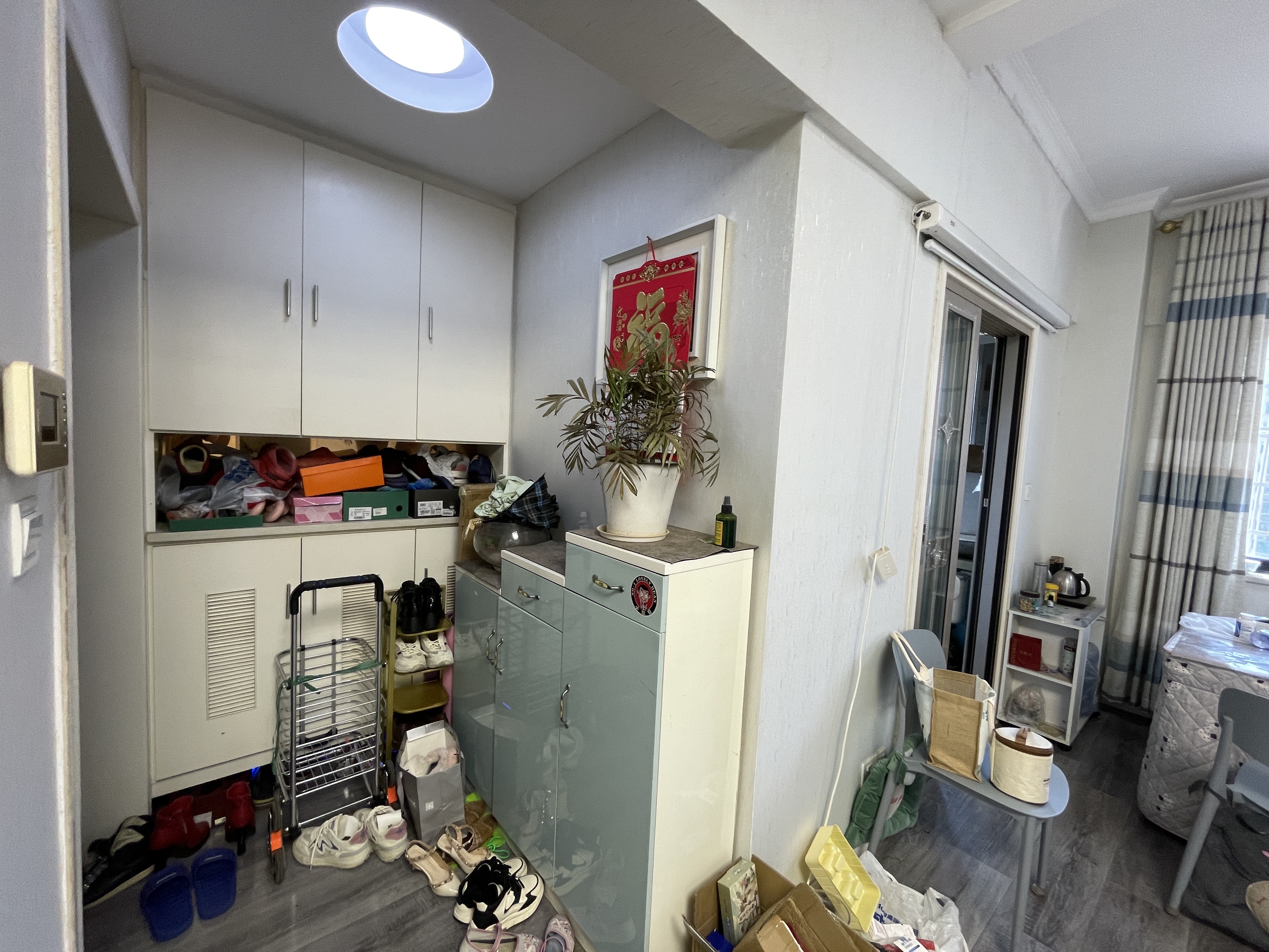 上城世家  2室2厅1卫    48.0万 上城世家  2室2厅1卫    48.0万客厅