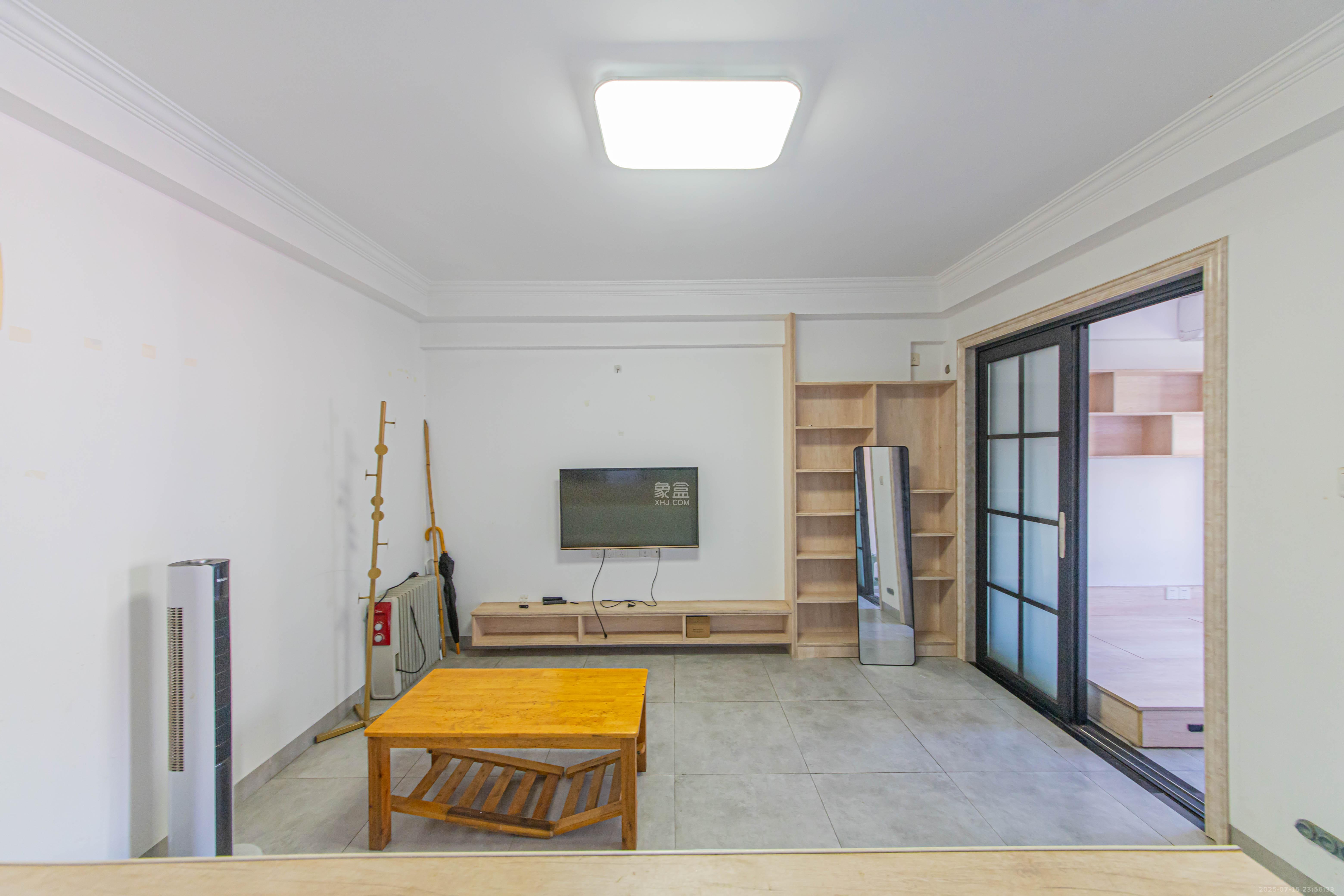 中建芙蓉嘉苑  2室1厅1卫   45.80万客厅