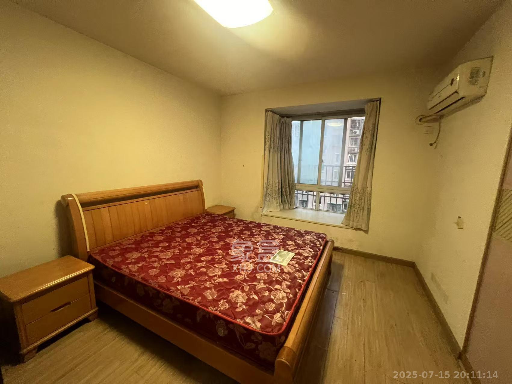 海利科院佳园  3室2厅1卫    2300.0元/月 海利科院佳园  3室2厅1卫    2300.0元/月室内图