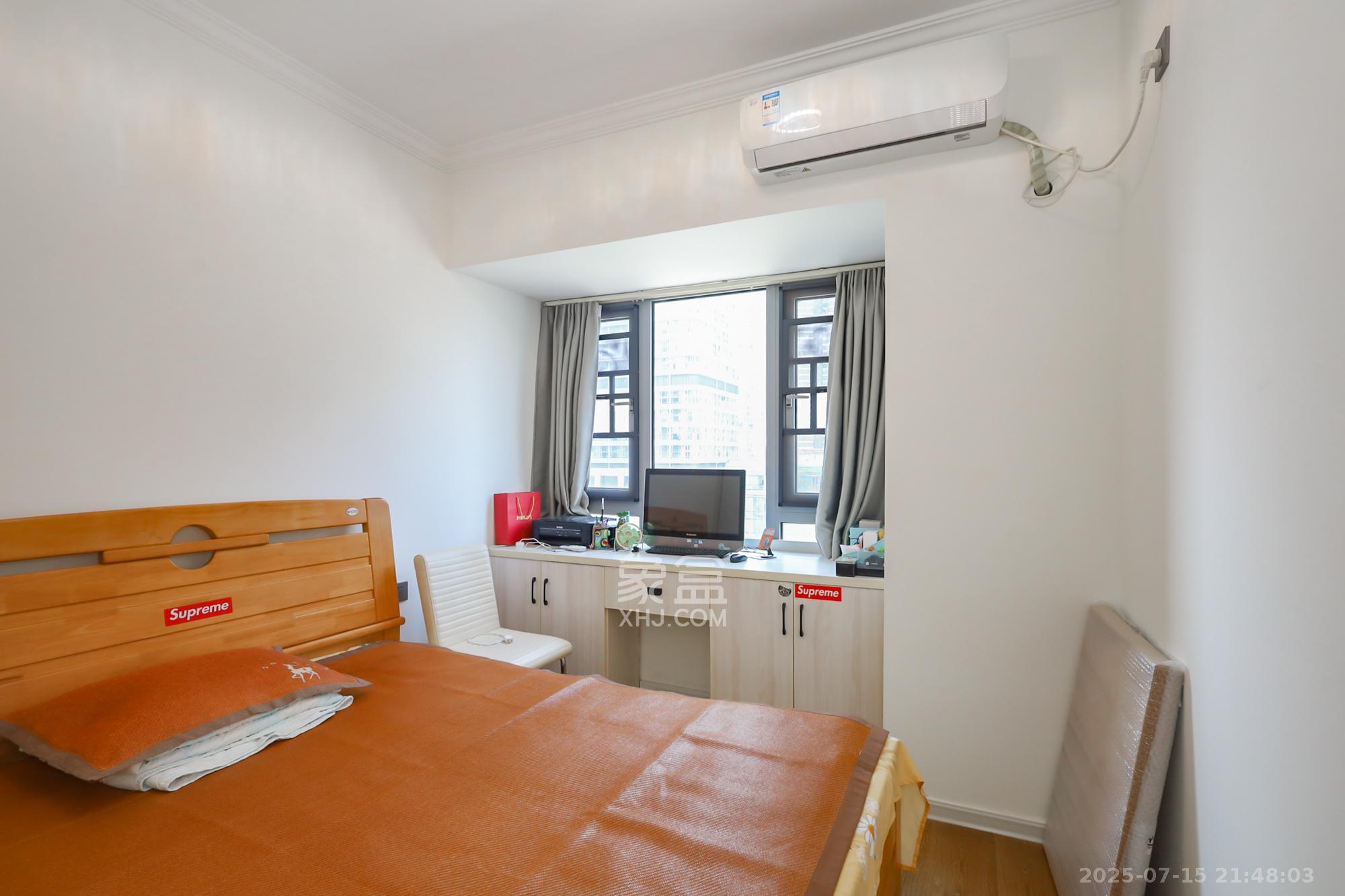 世茂铂翠湾四期(世茂悦享)  3室2厅1卫    119.0万 世茂铂翠湾四期(世茂悦享)  3室2厅1卫    119.0万卧室