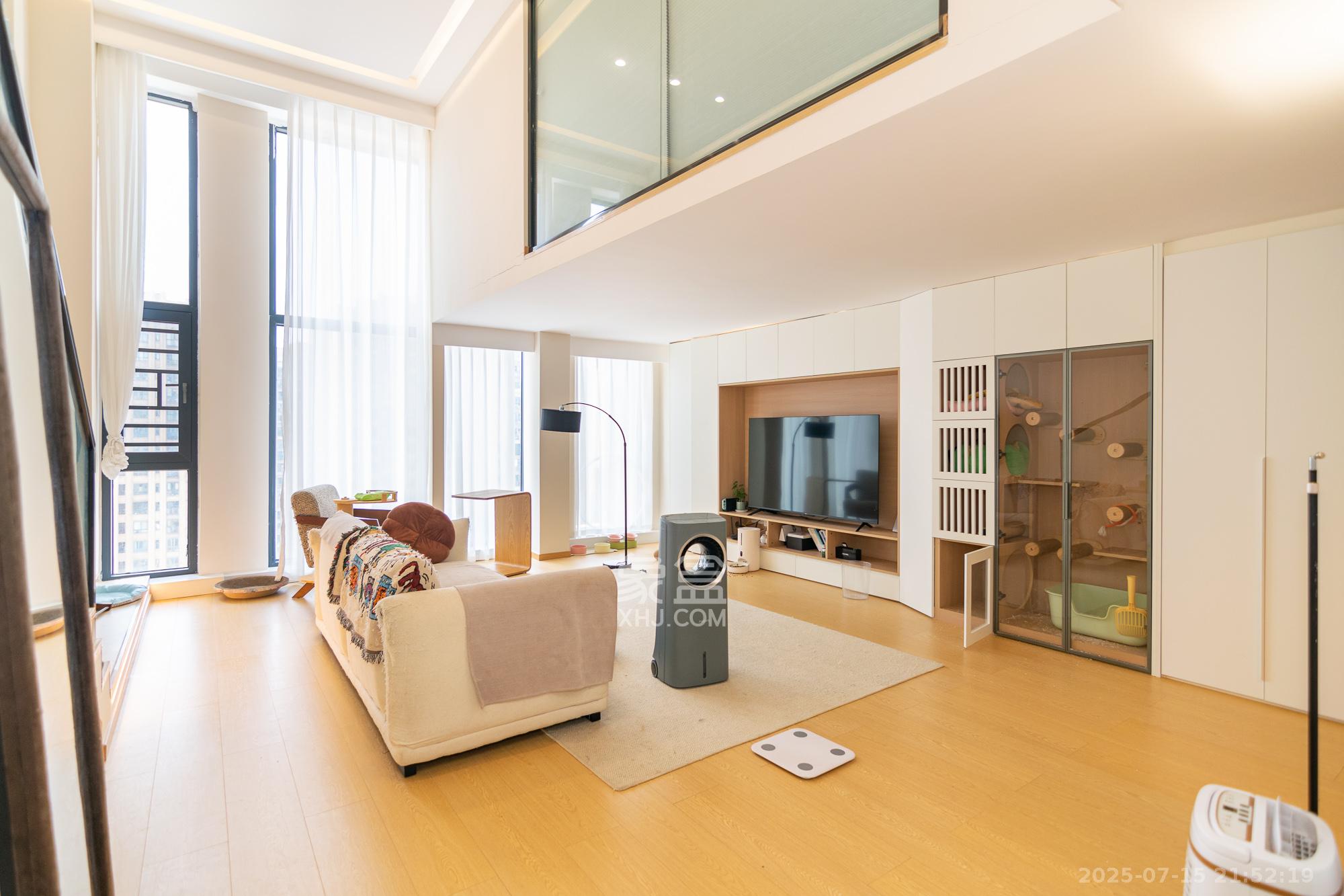 才子城  1室1厅1卫    38.8万客厅