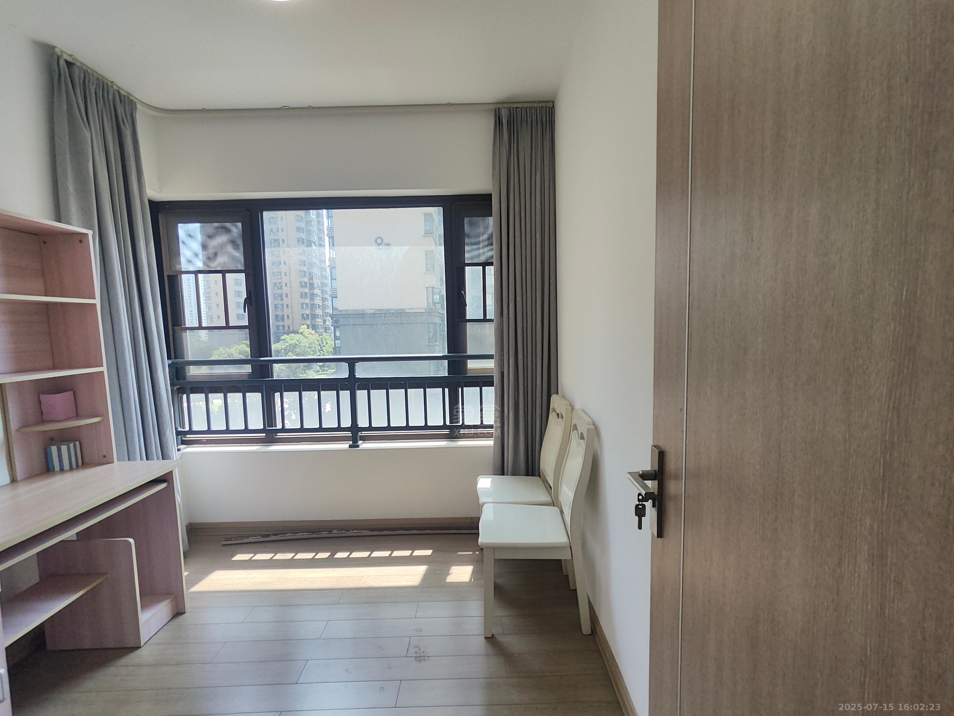 美的翰城  3室2厅2卫    2200.0元/月 美的翰城  3室2厅2卫    2200.0元/月室内图