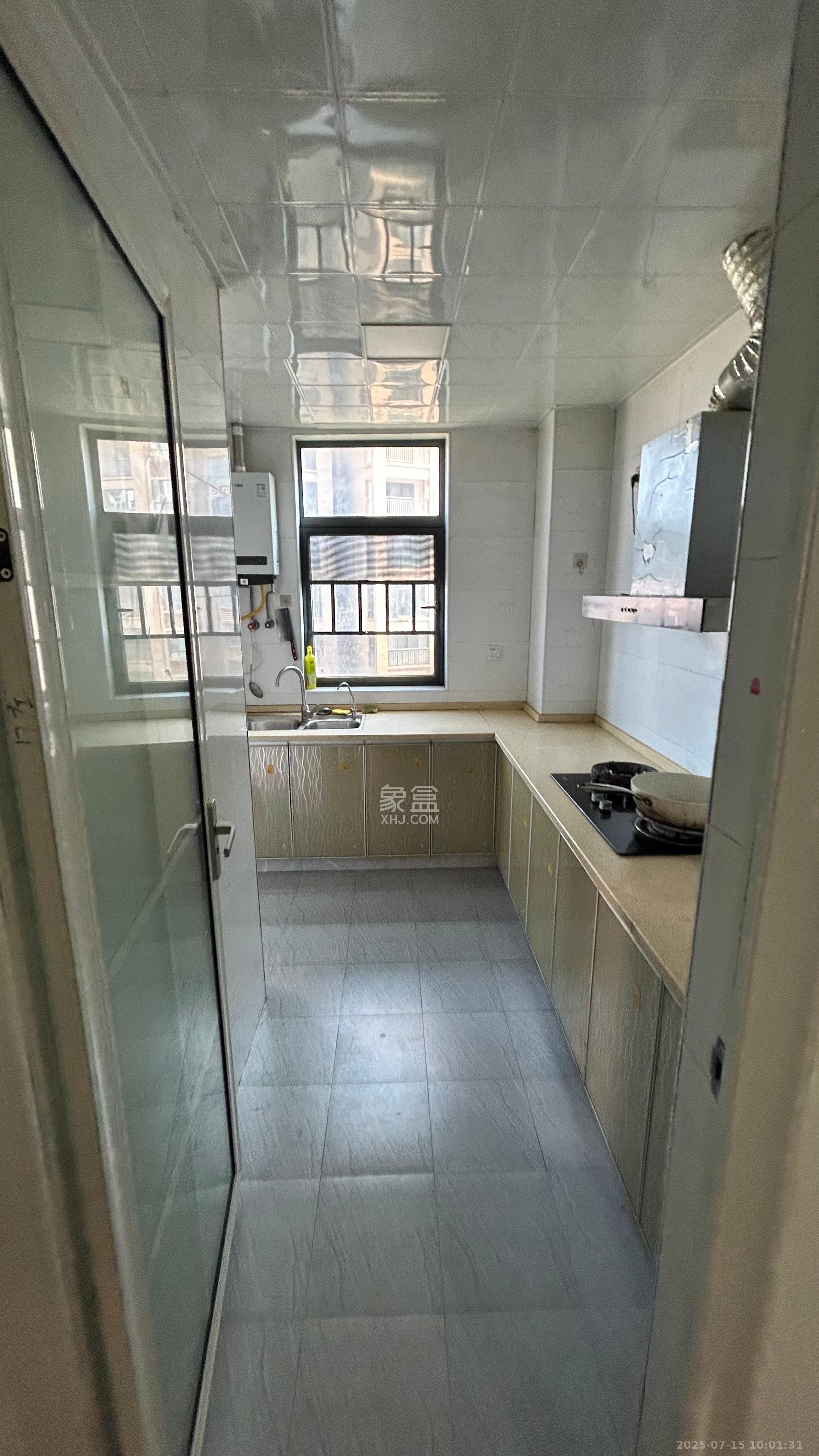 和美星城  3室2厅2卫    2100.0元/月室内图