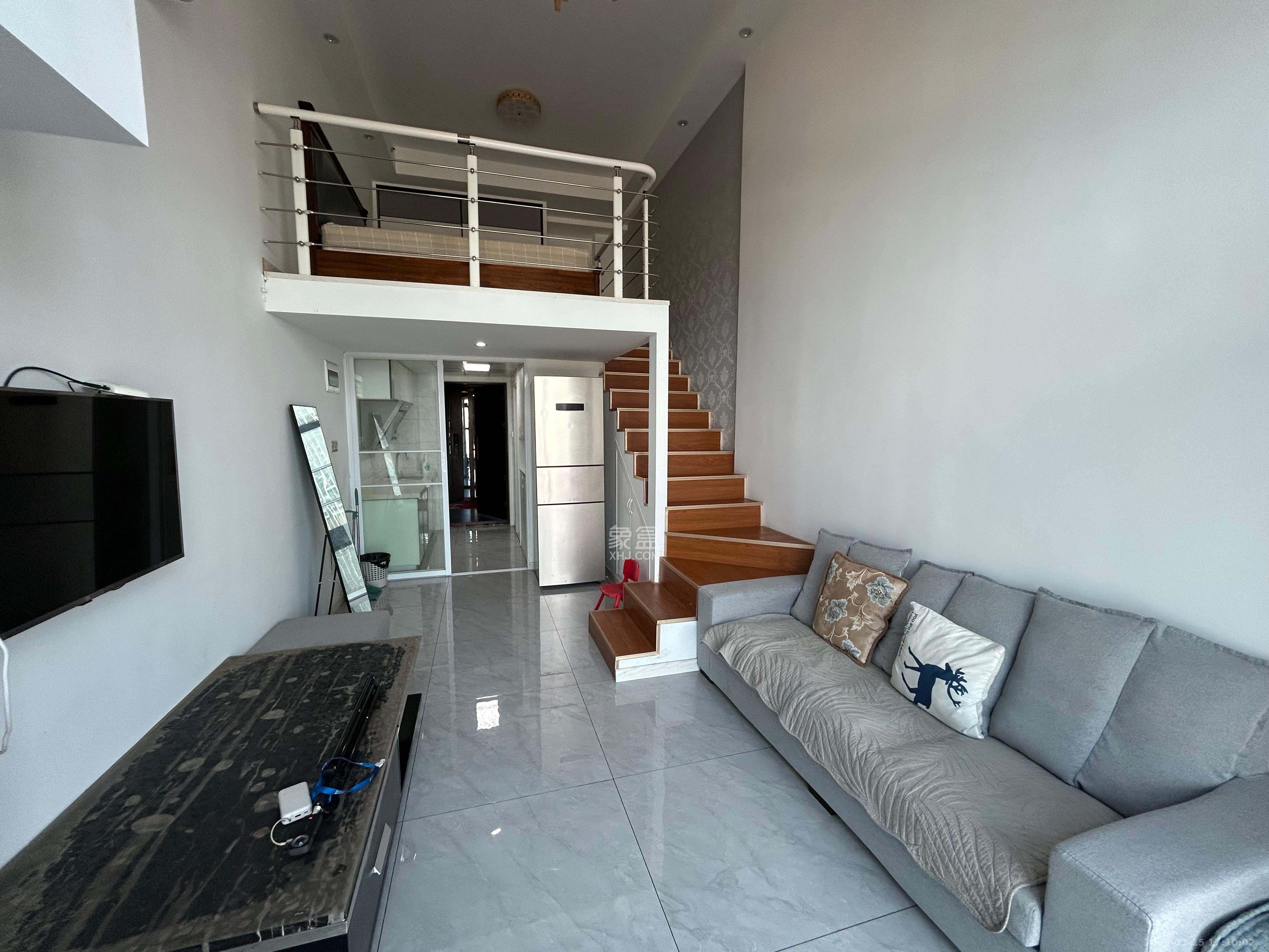 东盈商业广场(华泉城市广场) 1室1厅1卫 2000.0元/月 东盈商业广场(华泉城市广场) 1室1厅1卫 2000.0元/月室内图