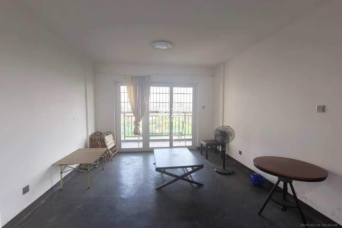 翠隐佳苑  2室1厅1卫    950.0元/月 翠隐佳苑  2室1厅1卫    950.0元/月室内图