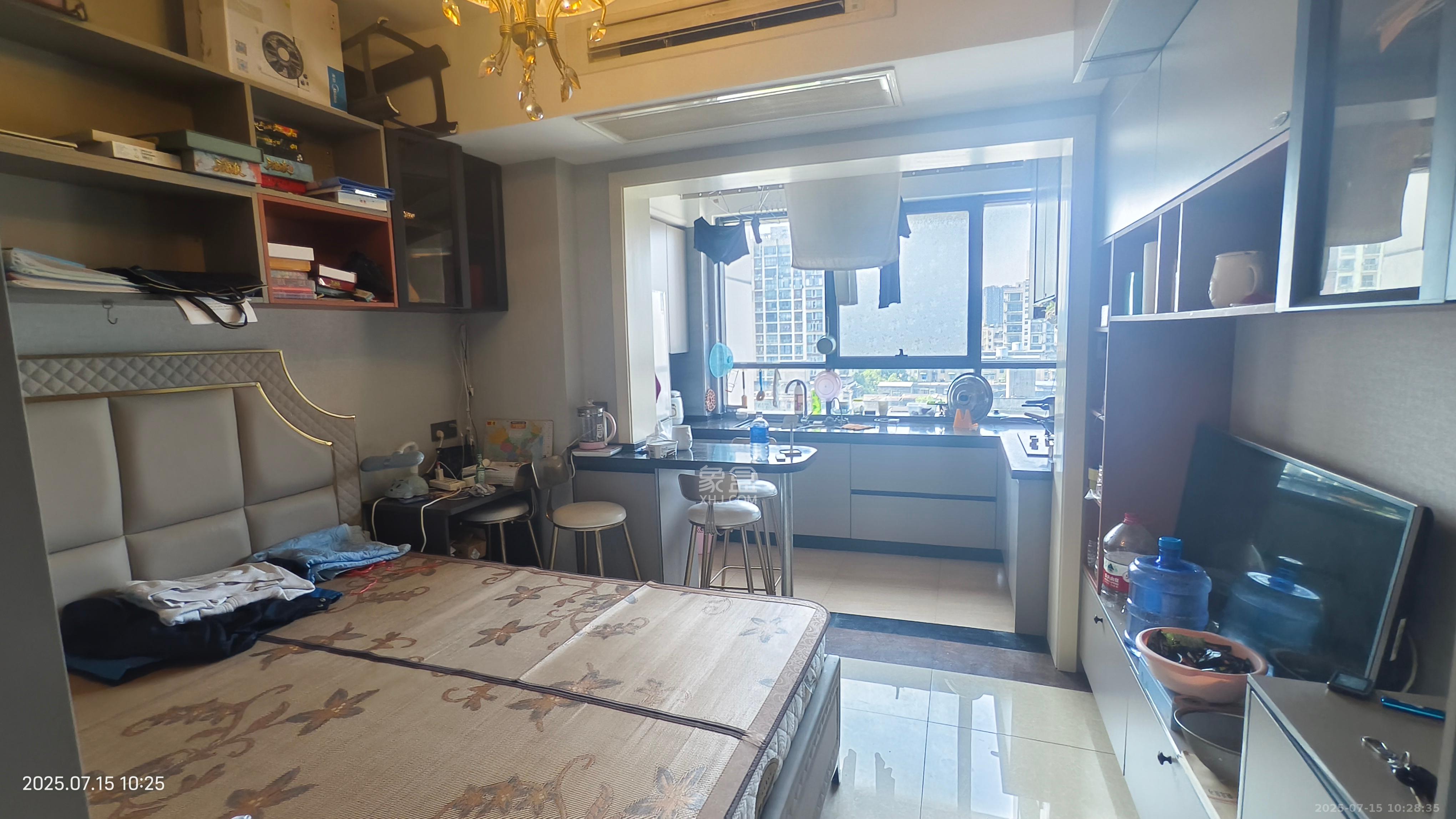 东塘瑞府 1室1厅1卫 2200.0元/月 东塘瑞府 1室1厅1卫 2200.0元/月室内图