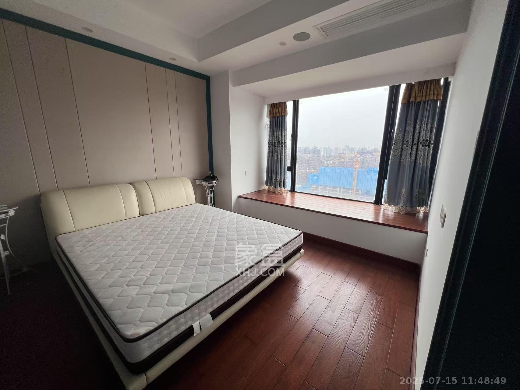 京武浪琴山一、二期  2室1厅2卫    3000.0元/月 京武浪琴山一、二期  2室1厅2卫    3000.0元/月室内图