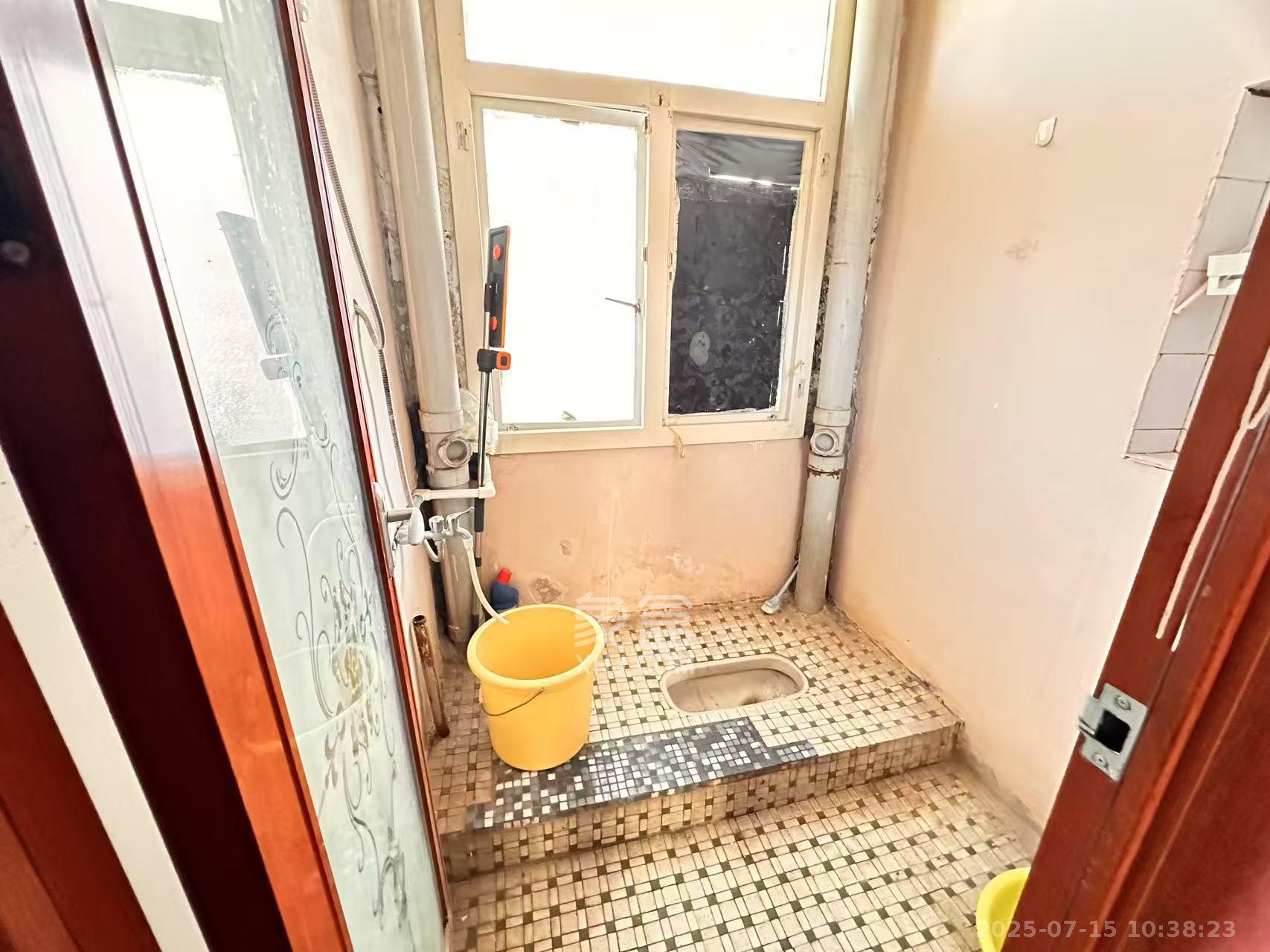 市直属机关宿舍  2室1厅1卫   900.00元/月室内图
