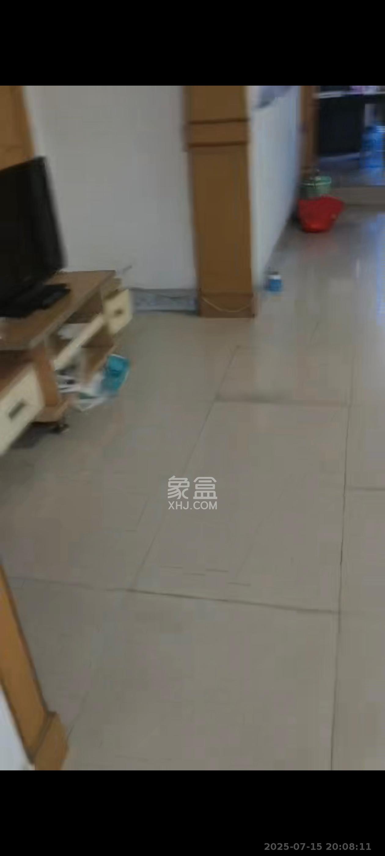 学院新村  3室2厅1卫   3900.00元/月室内图