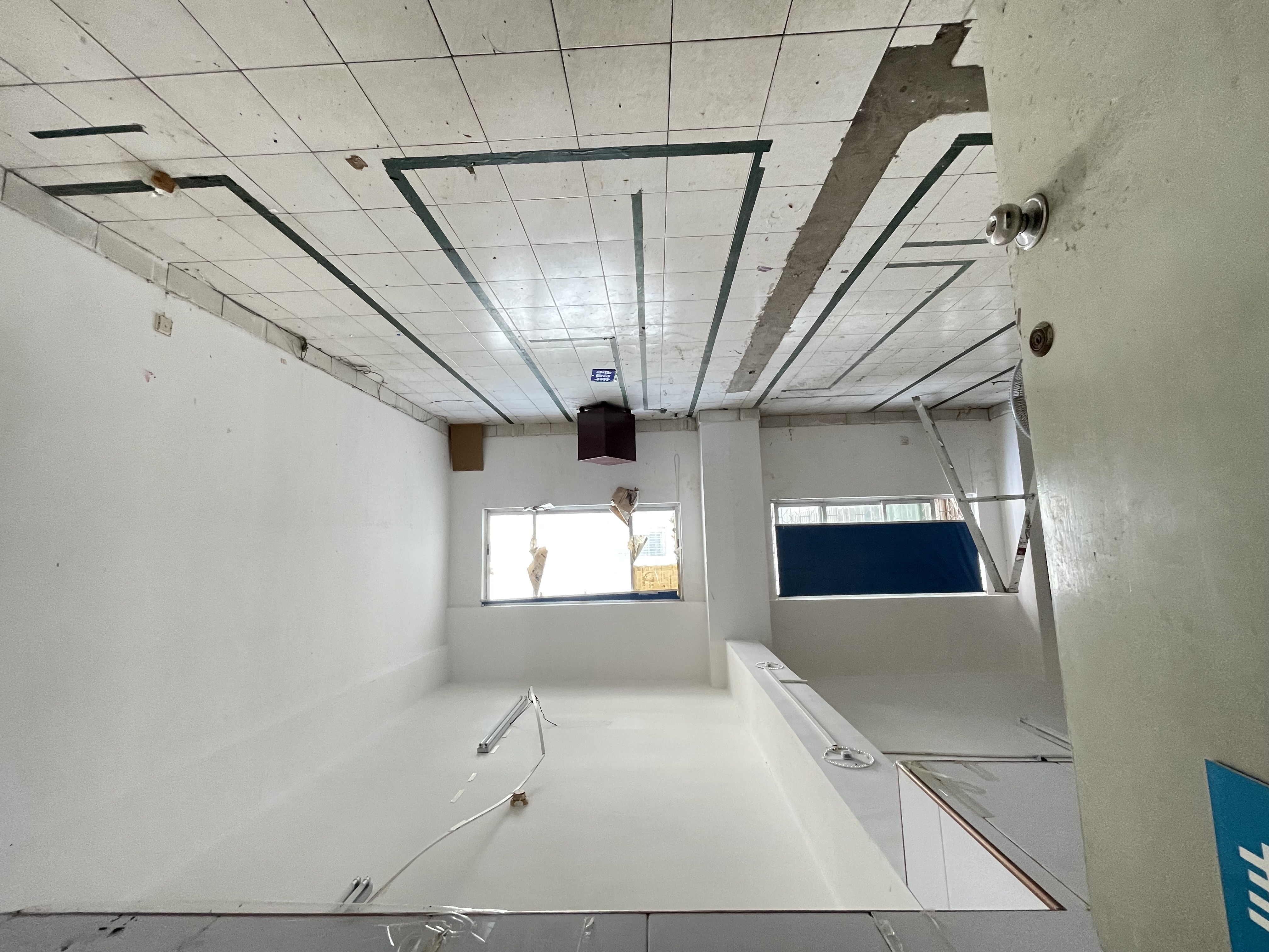 建行大厦（国贸路）  12室2厅2卫   16000.00元/月室内图