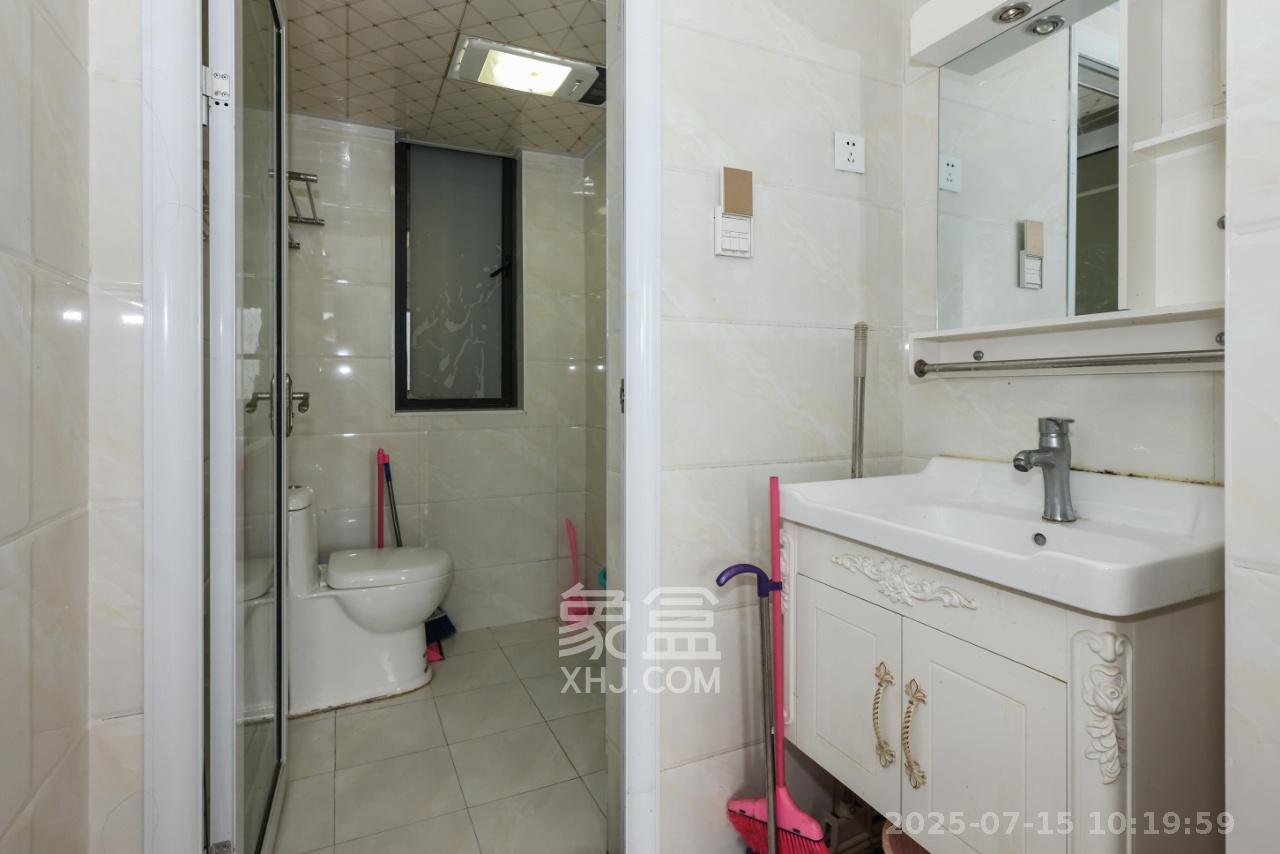 中国铁建梅溪青秀一期  1室1厅1卫    2000.0元/月户型图