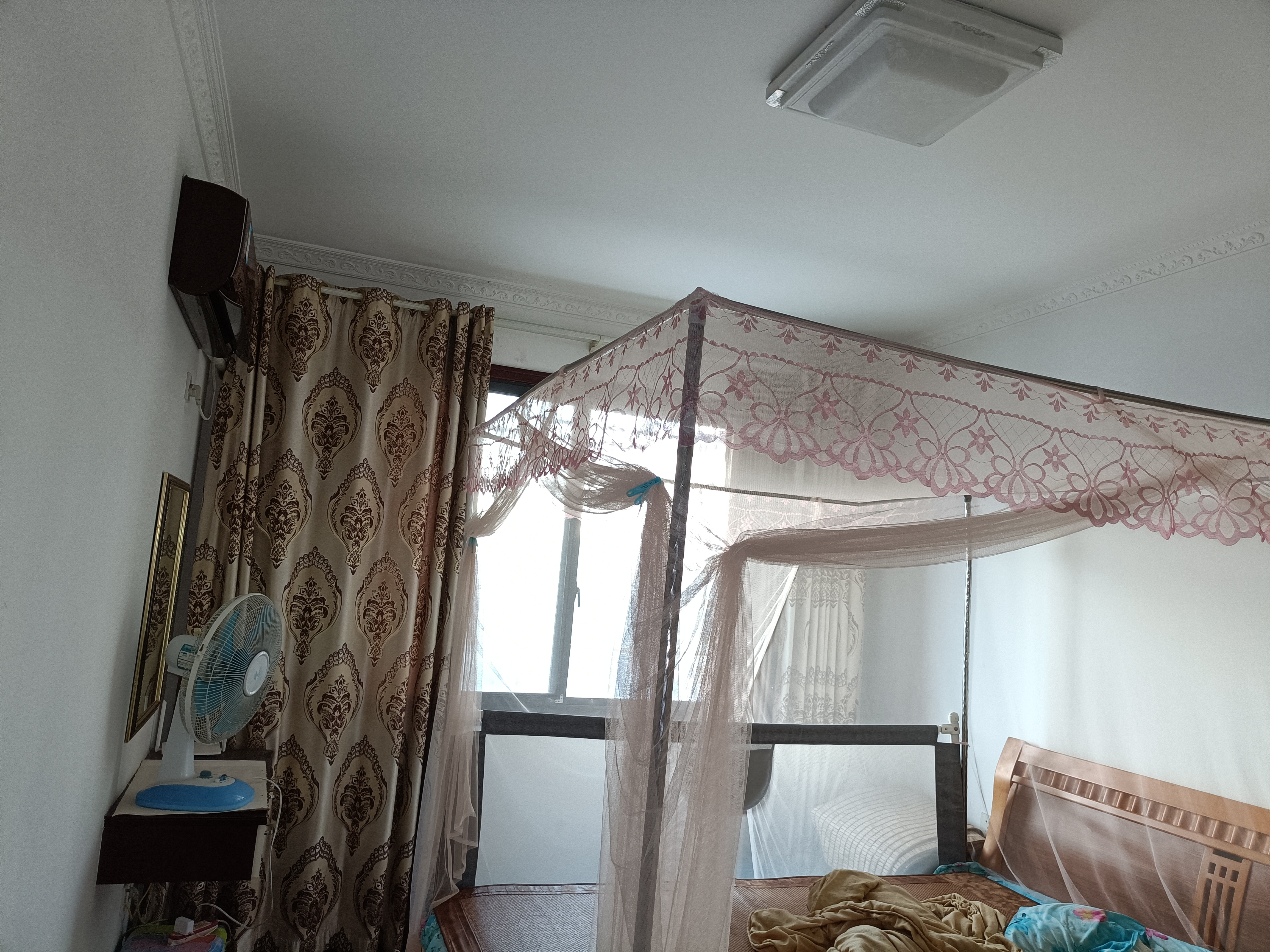 弘星大厦 3室2厅2卫 58.8万 弘星大厦 3室2厅2卫 58.8万客厅