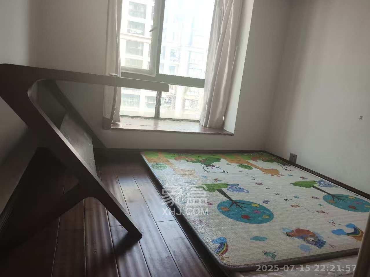 钱隆樽品(一、二、三期) 3室2厅1卫 2500.0元/月 钱隆樽品(一、二、三期) 3室2厅1卫 2500.0元/月室内图