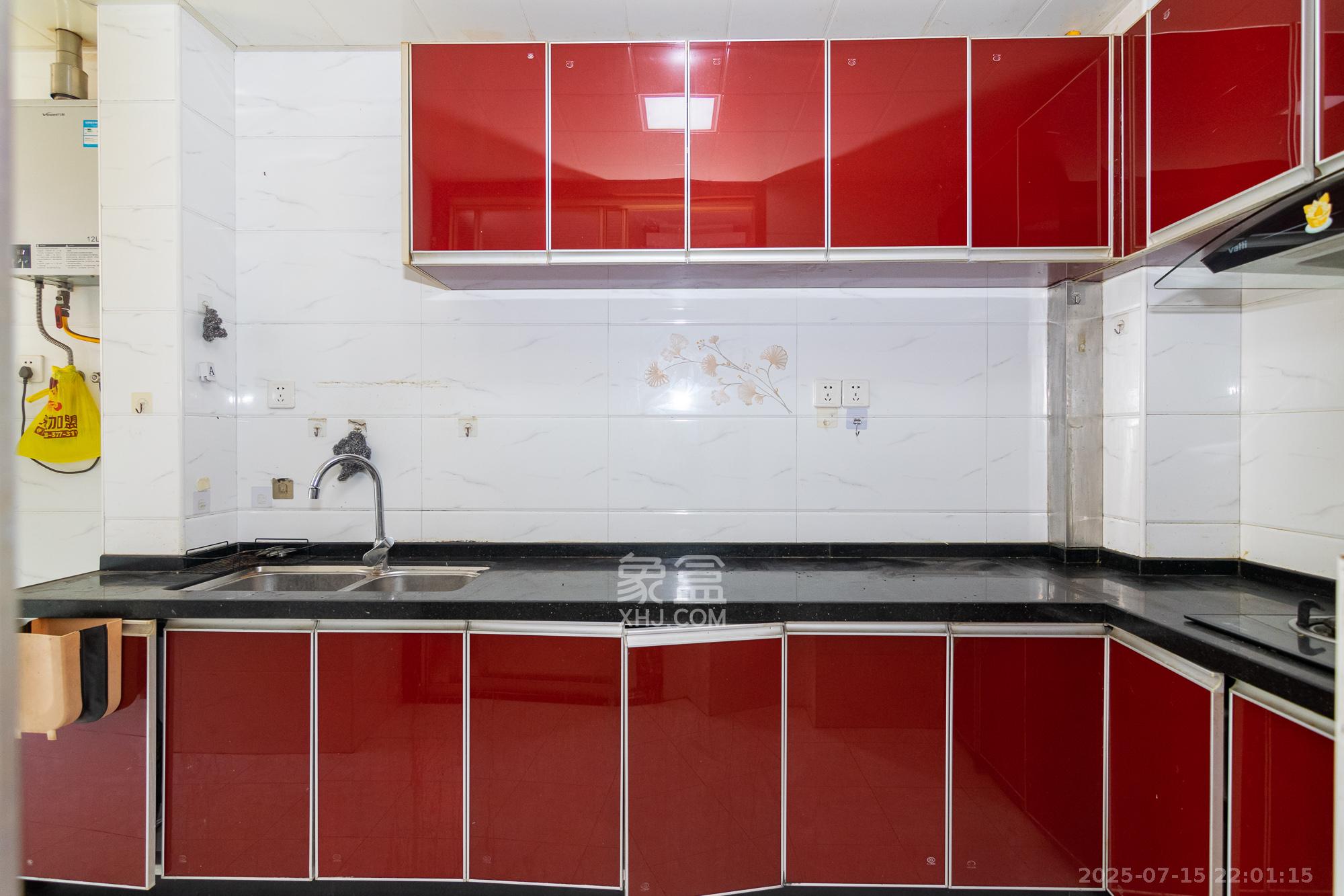 联诚国际城 2室2厅1卫 48.0万 联诚国际城 2室2厅1卫 48.0万厨房