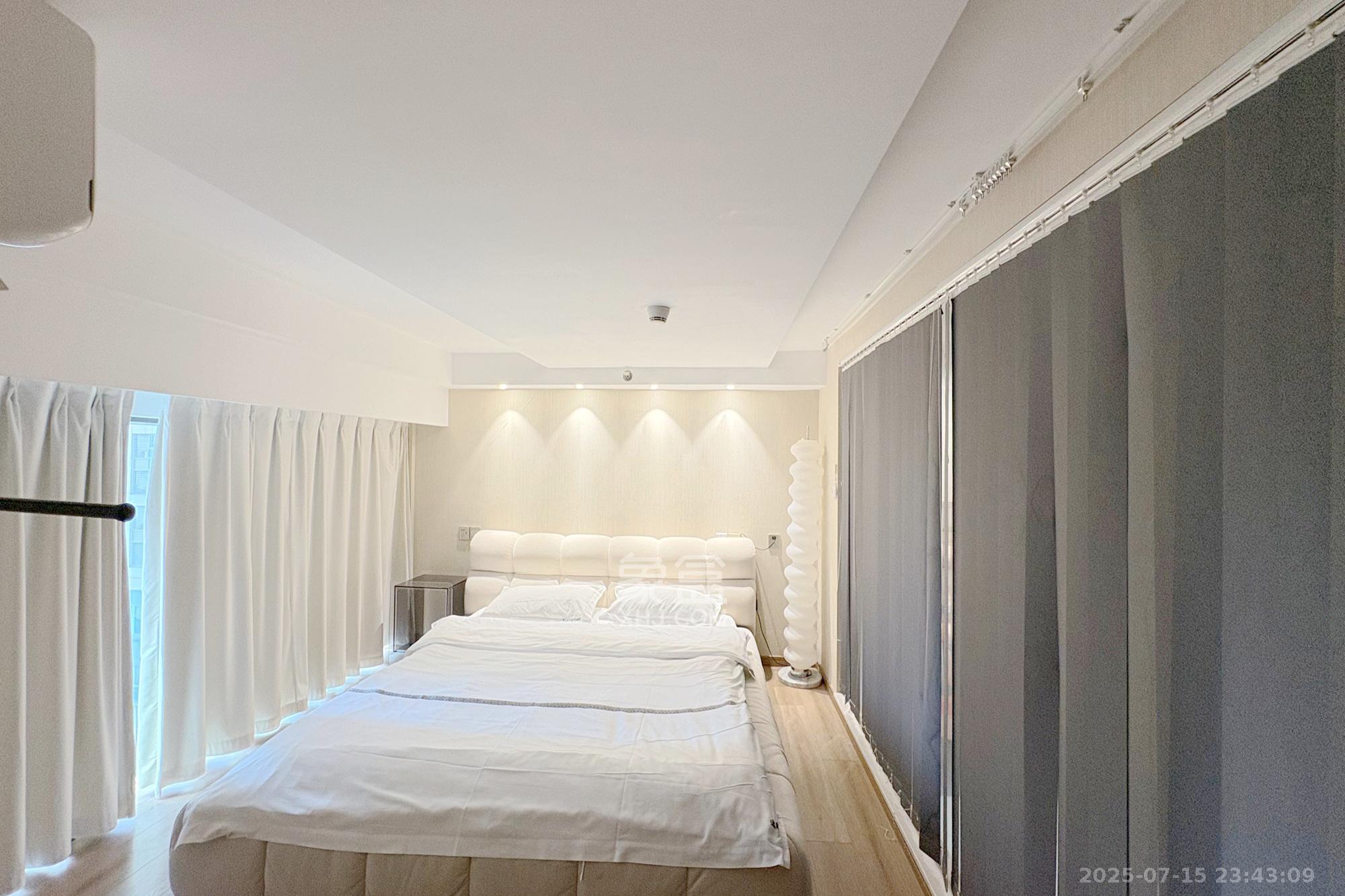 华远云玺公寓 2室1厅1卫 90.0万 华远云玺公寓 2室1厅1卫 90.0万卧室