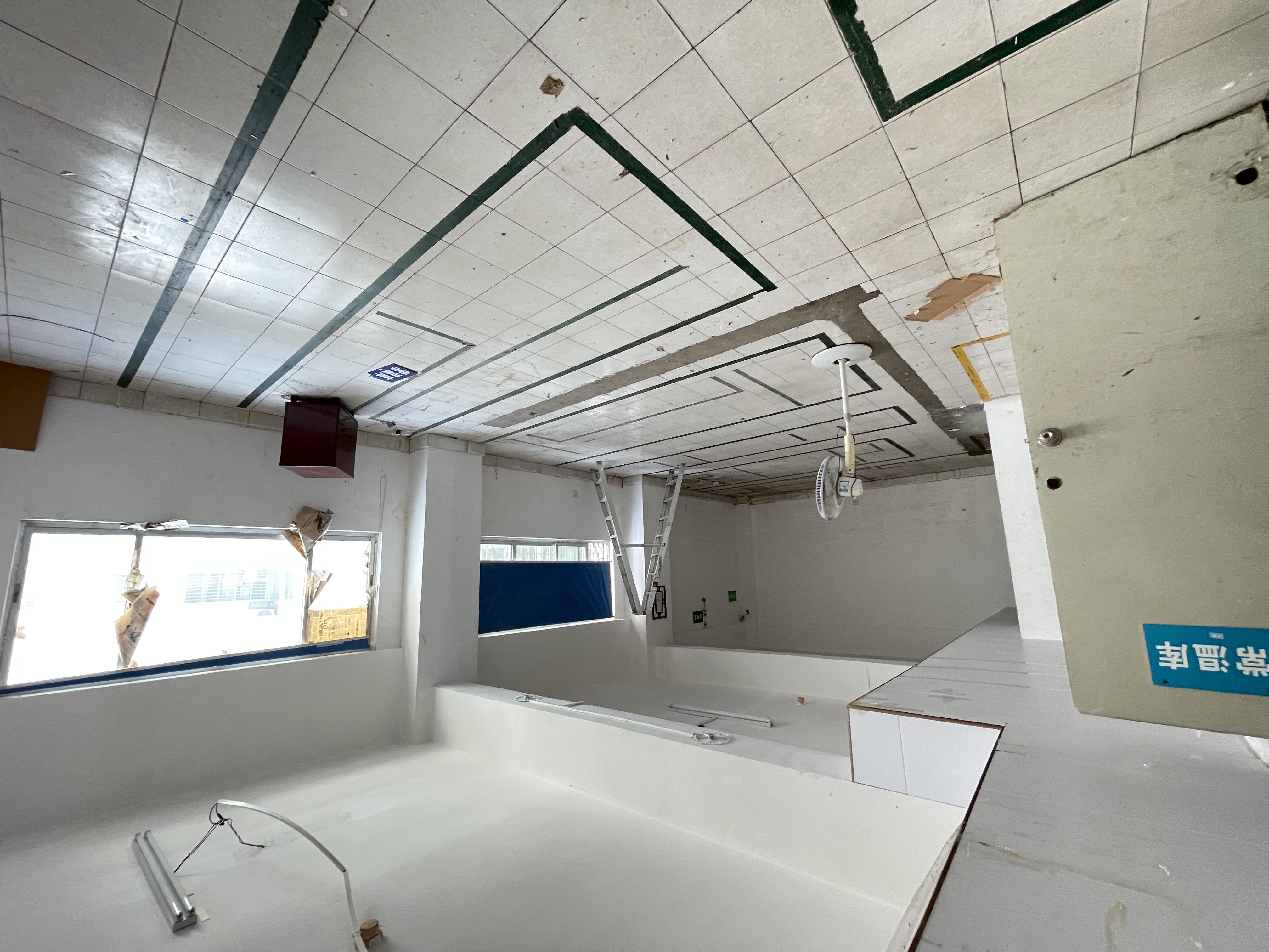 建行大厦(国贸路) 12室2厅2卫 16000.0元/月 建行大厦(国贸路) 12室2厅2卫 16000.0元/月室内图