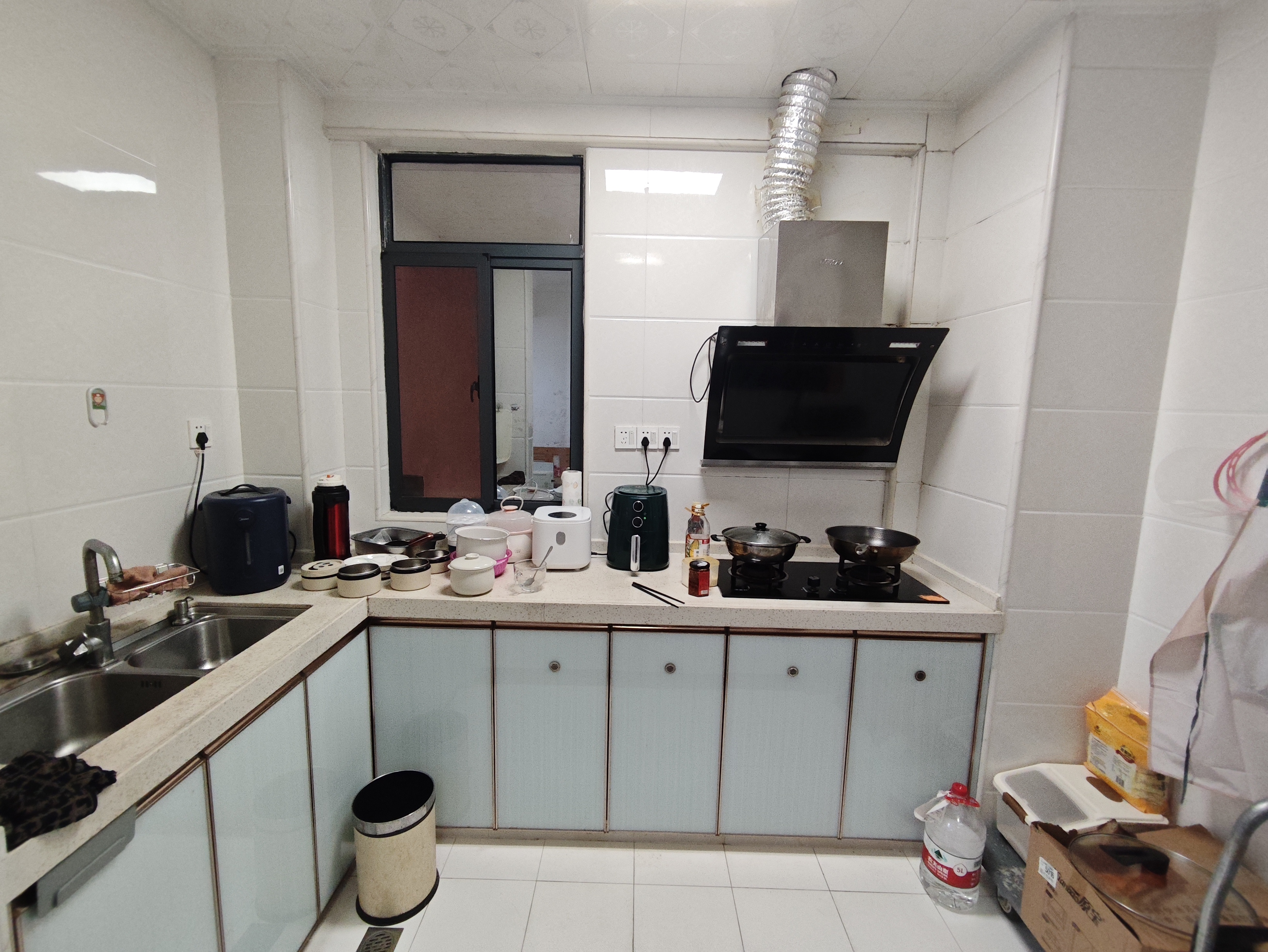 万花坊金城雅舍 1室0厅1卫 56.0万 万花坊金城雅舍 1室0厅1卫 56.0万客厅