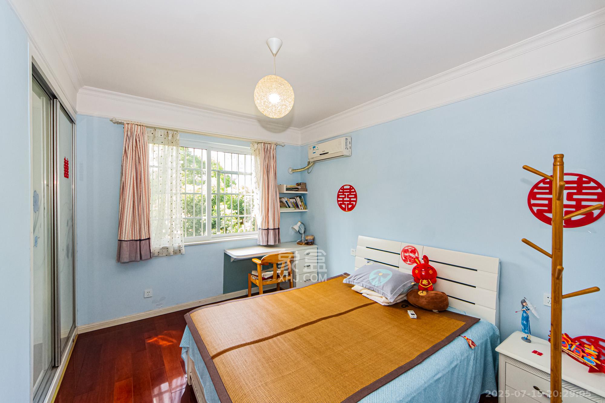 江临天下 4室2厅2卫 118.0万 江临天下 4室2厅2卫 118.0万卧室