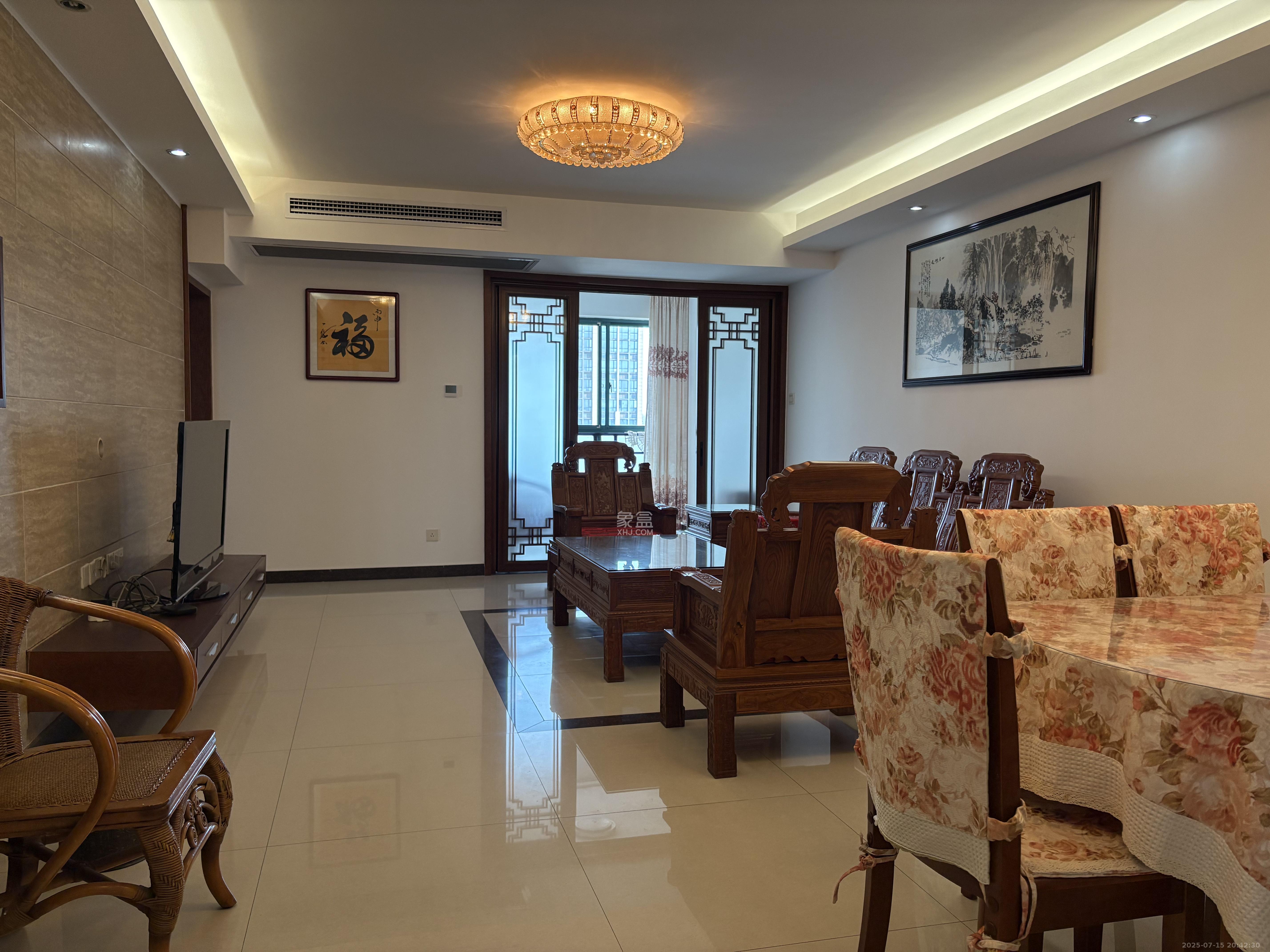 东来苑 4室2厅2卫 4000.0元/月 东来苑 4室2厅2卫 4000.0元/月室内图